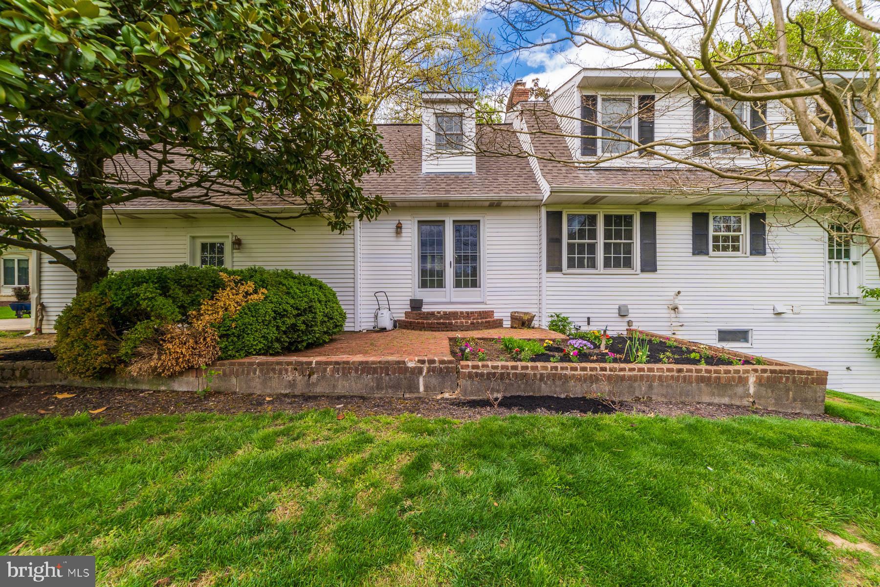 TANTALLON ON THE POTOMAC - Residential