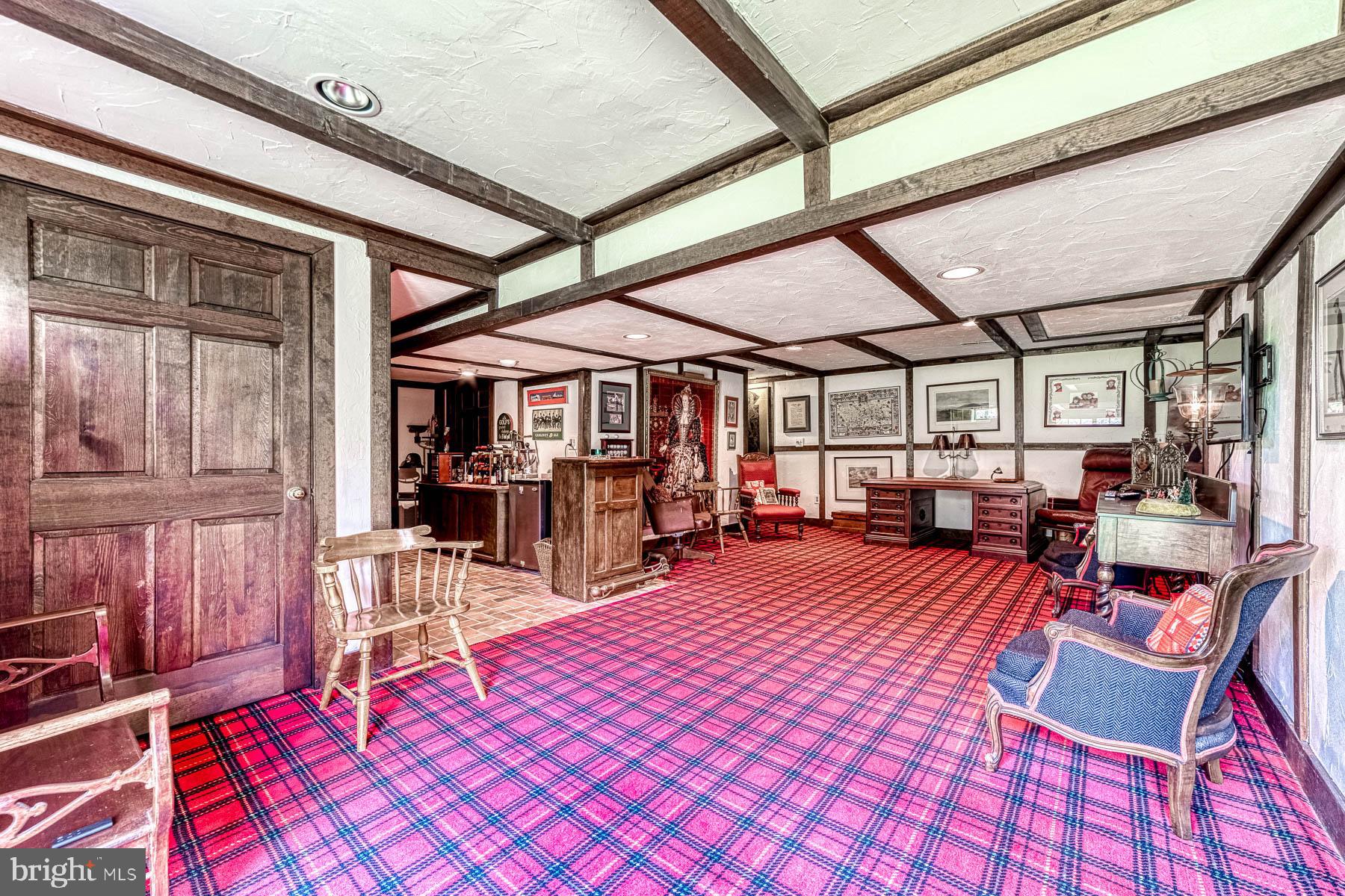 TANTALLON ON THE POTOMAC - Residential