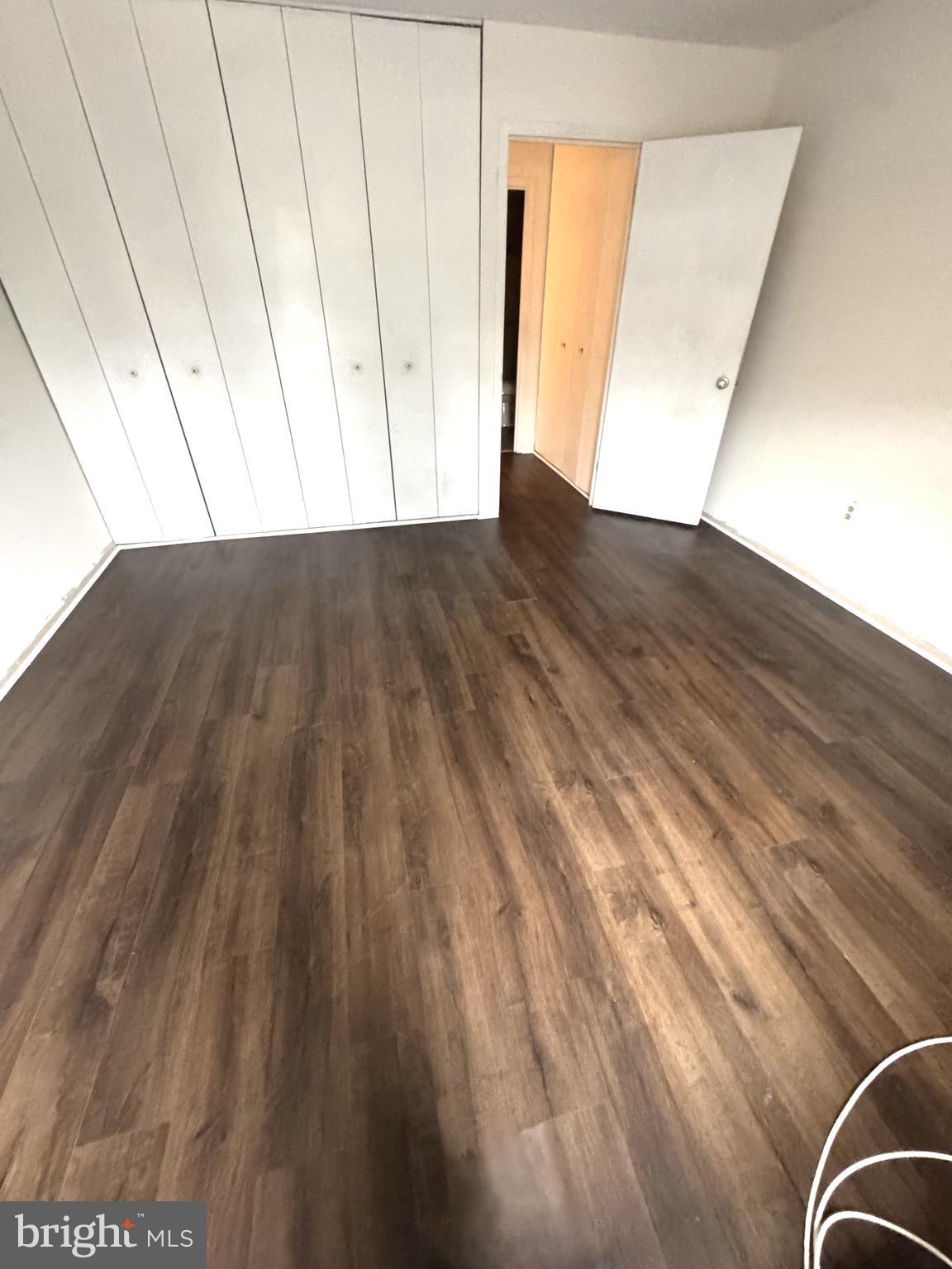 ROXBOROUGH - Residential