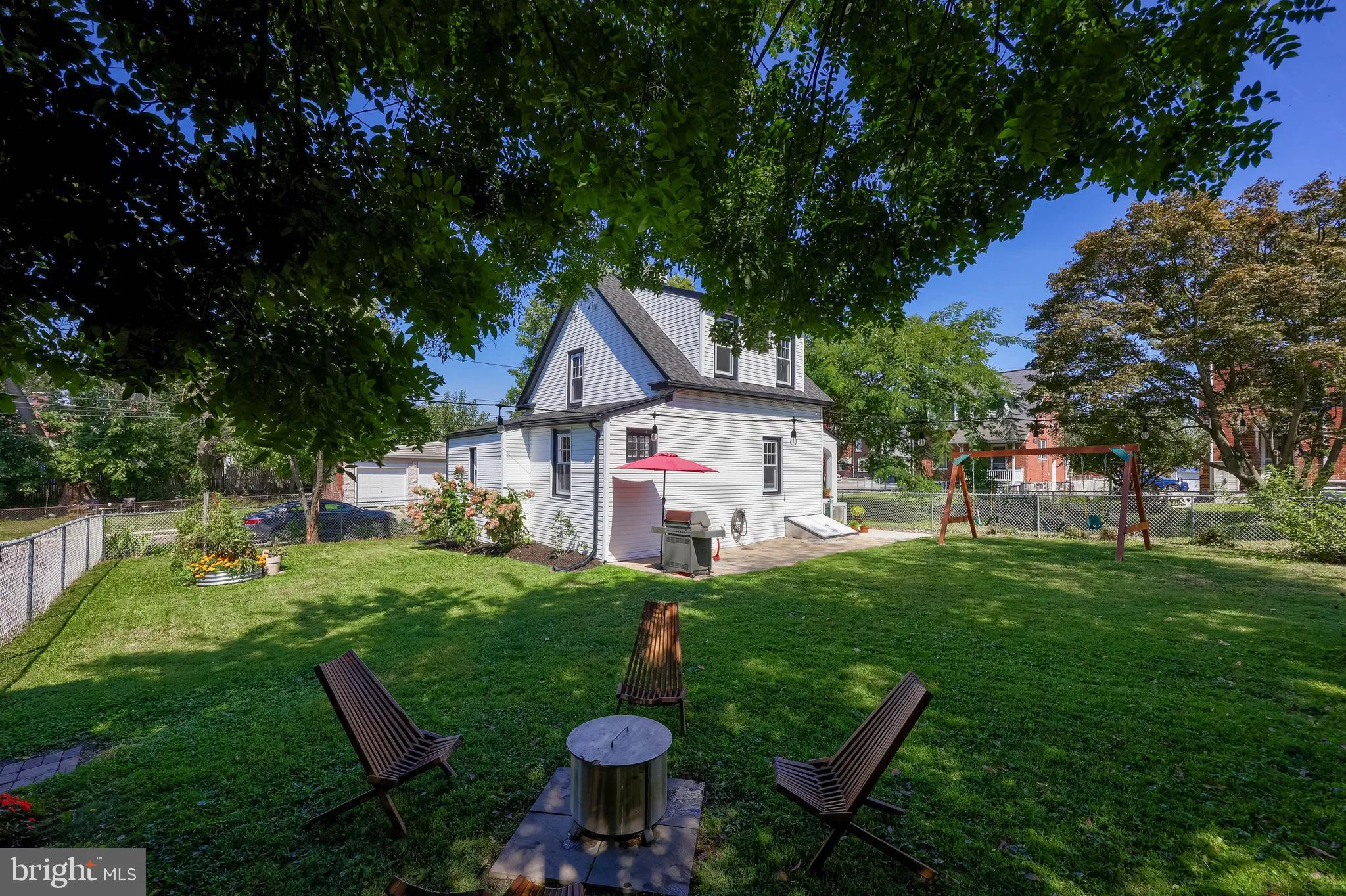 Lancaster, Pennsylvania 17603, United States, 3 Bedrooms Bedrooms, ,2 BathroomsBathrooms,Residential,Active,215425