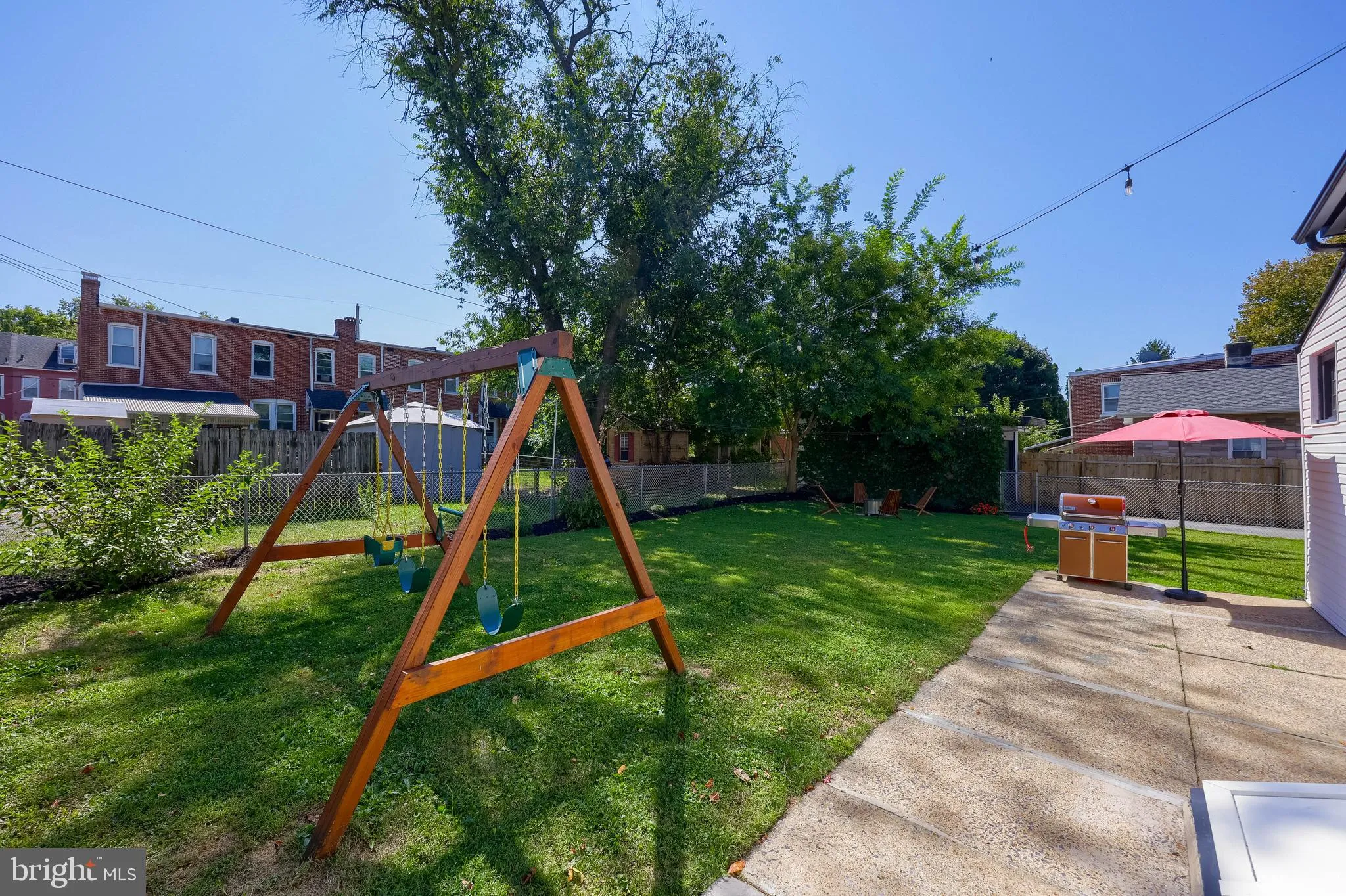 Lancaster, Pennsylvania 17603, United States, 3 Bedrooms Bedrooms, ,2 BathroomsBathrooms,Residential,Active,215425