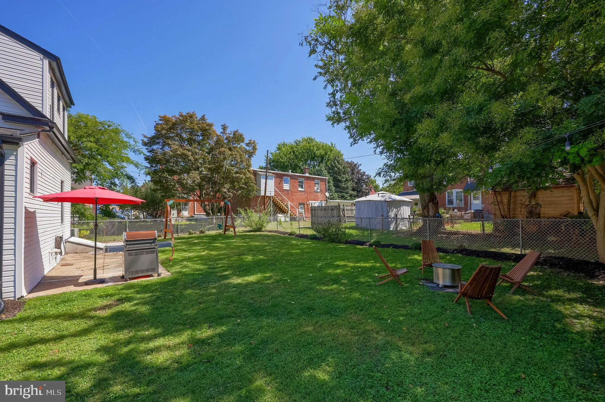 Lancaster, Pennsylvania 17603, United States, 3 Bedrooms Bedrooms, ,2 BathroomsBathrooms,Residential,Active,215425