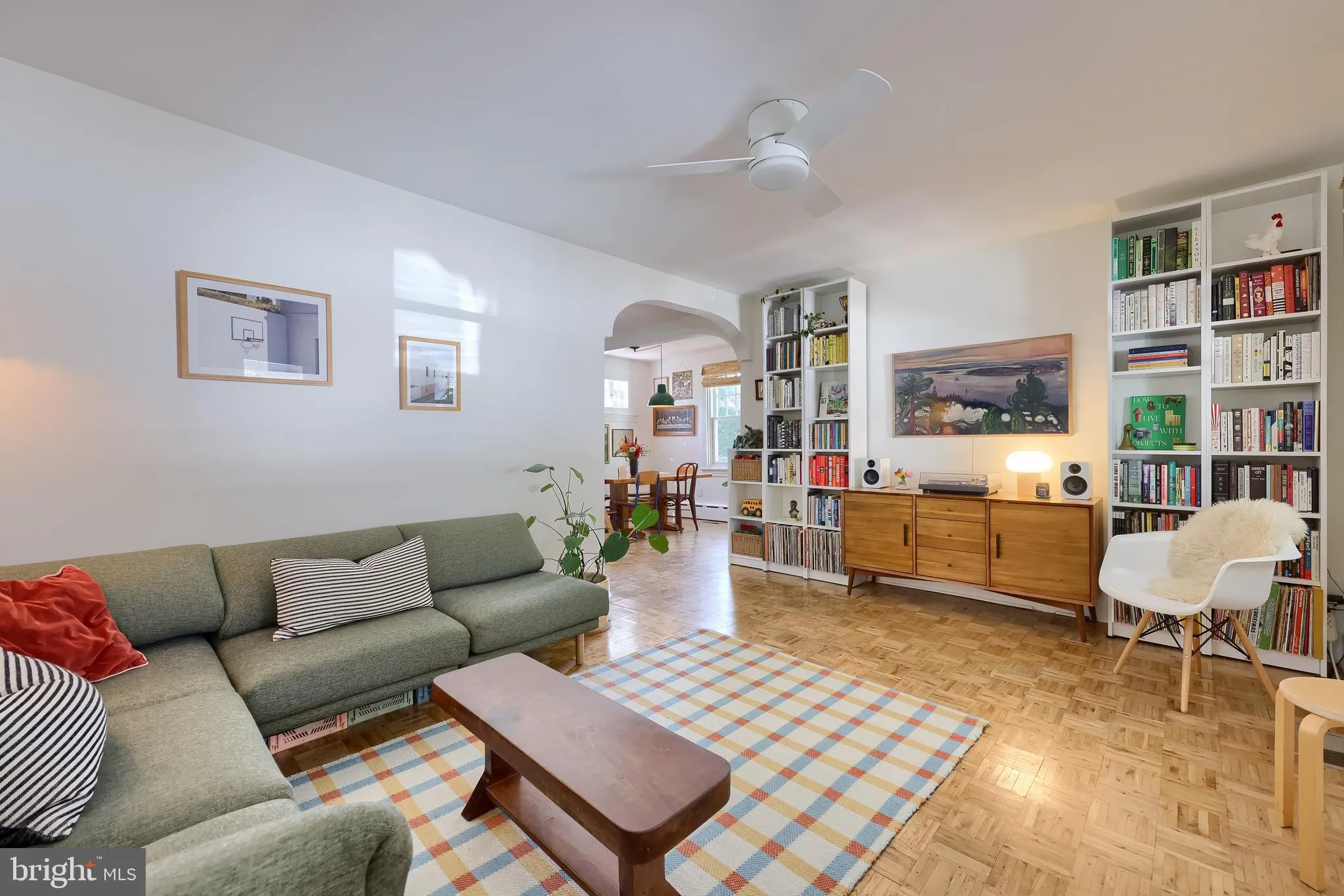 Lancaster, Pennsylvania 17603, United States, 3 Bedrooms Bedrooms, ,2 BathroomsBathrooms,Residential,Active,215425