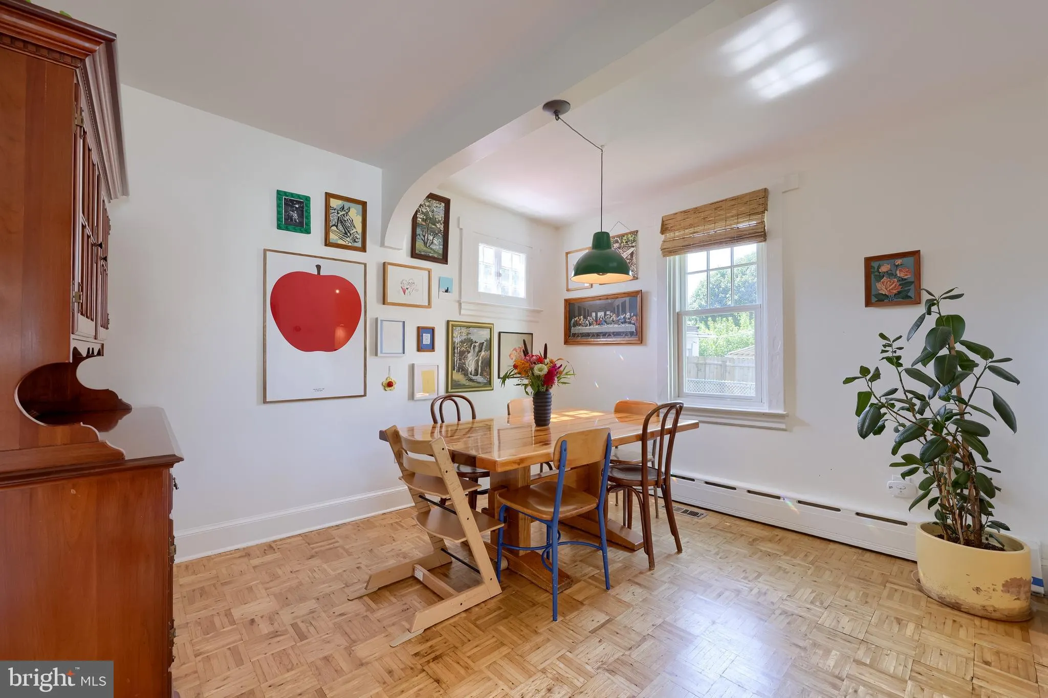 Lancaster, Pennsylvania 17603, United States, 3 Bedrooms Bedrooms, ,2 BathroomsBathrooms,Residential,Active,215425