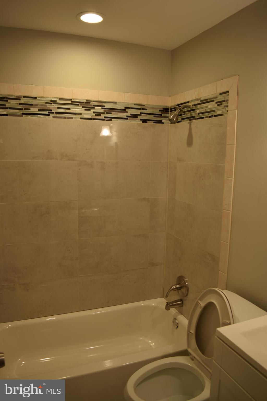 OAKLAWN - Residential