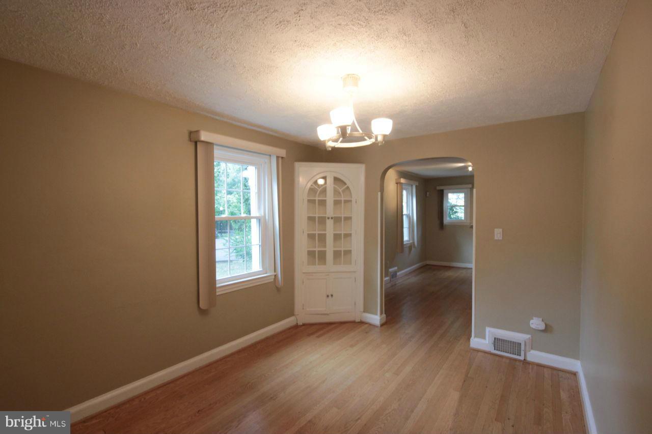 ALCOVA HEIGHTS - Residential Lease