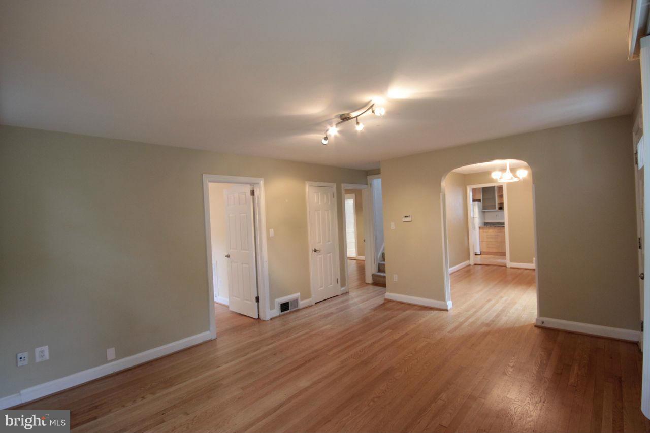 ALCOVA HEIGHTS - Residential Lease