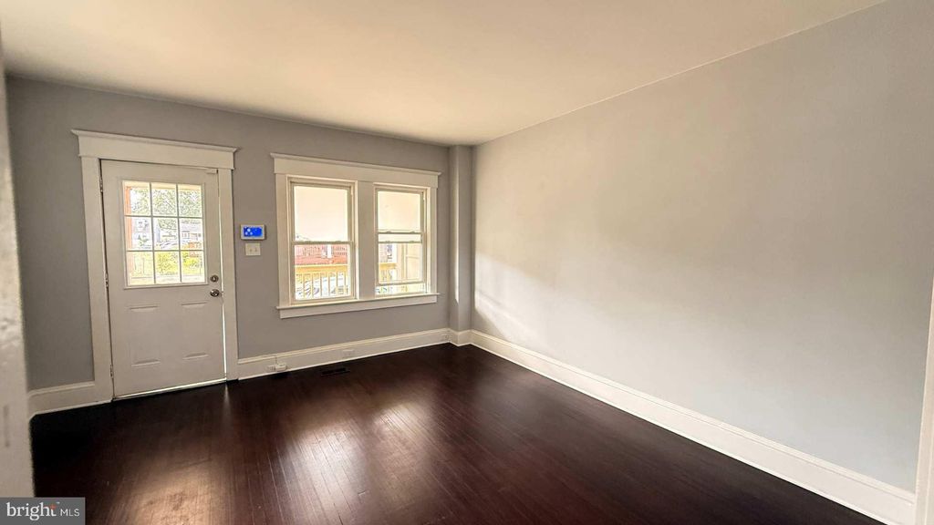 Photo of 1114 Park Avenue, TRENTON, NJ 08629 (MLS # NJME2065794)