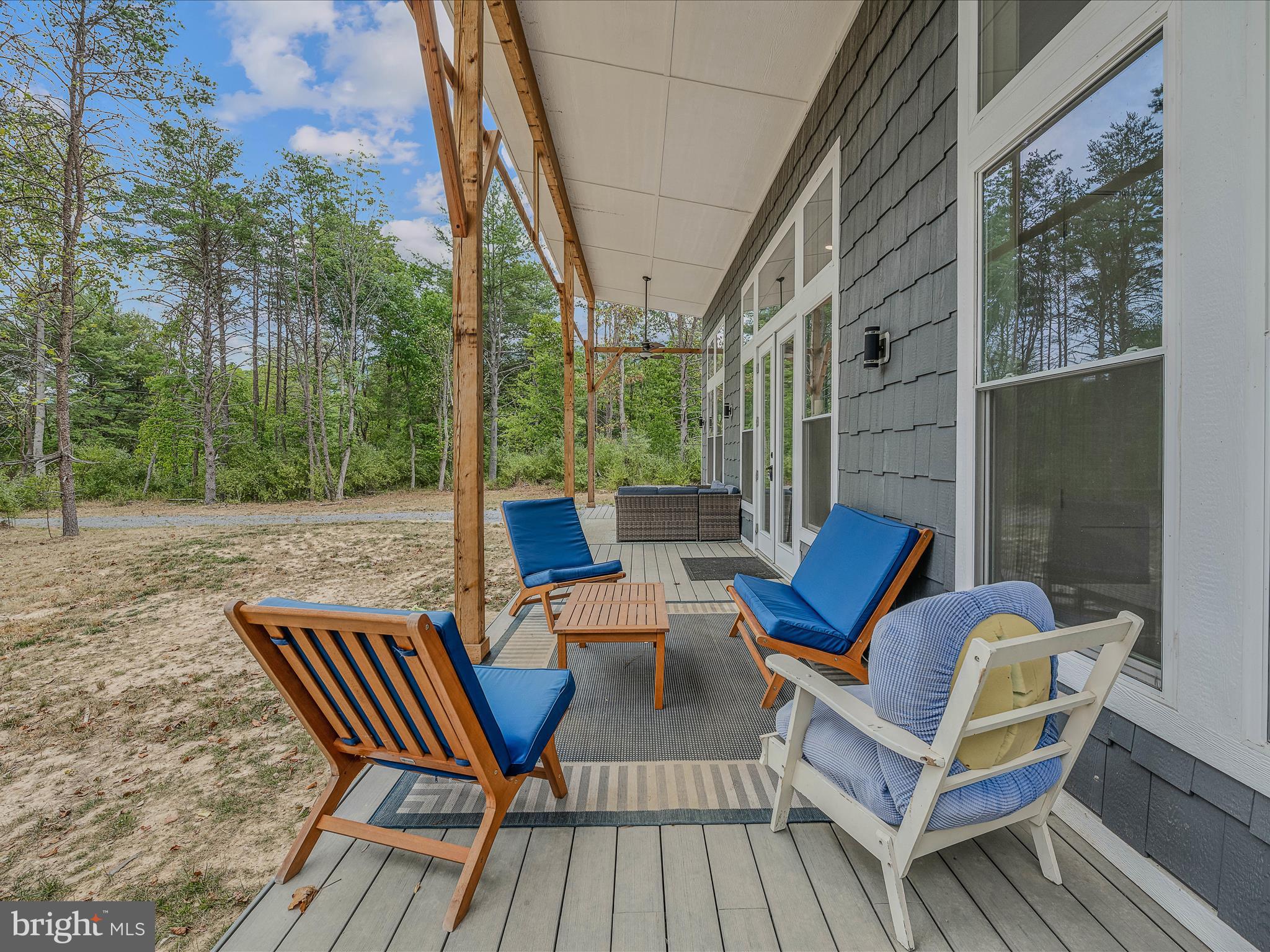 CEDAR POINT EAST - Residential