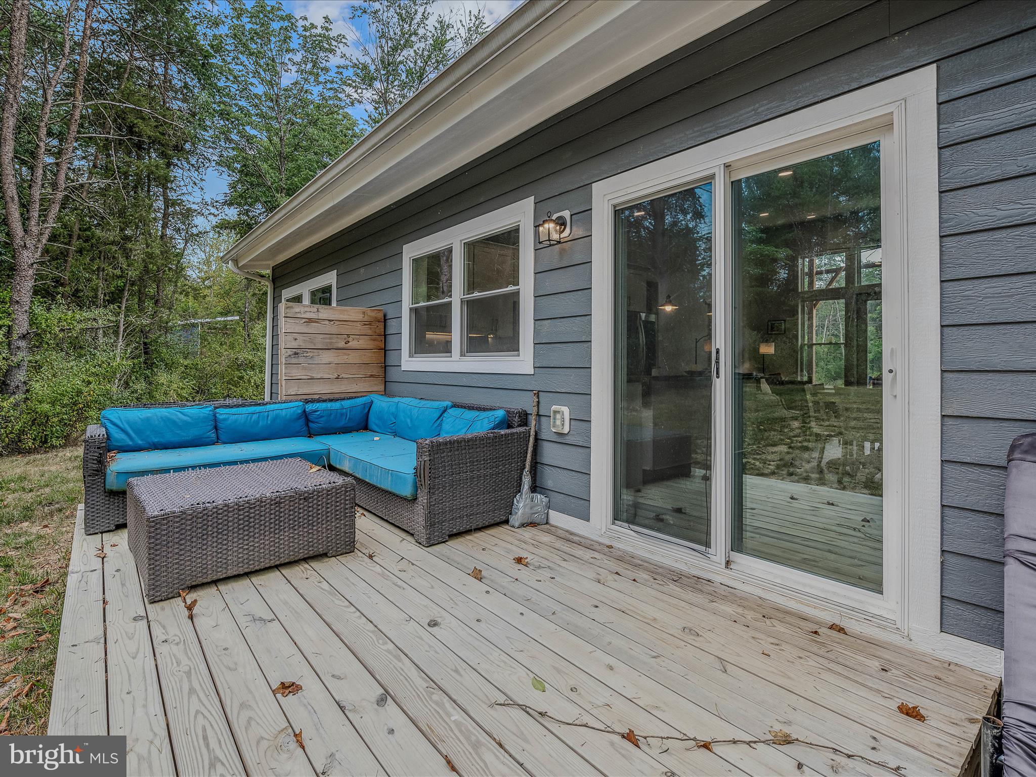 CEDAR POINT EAST - Residential