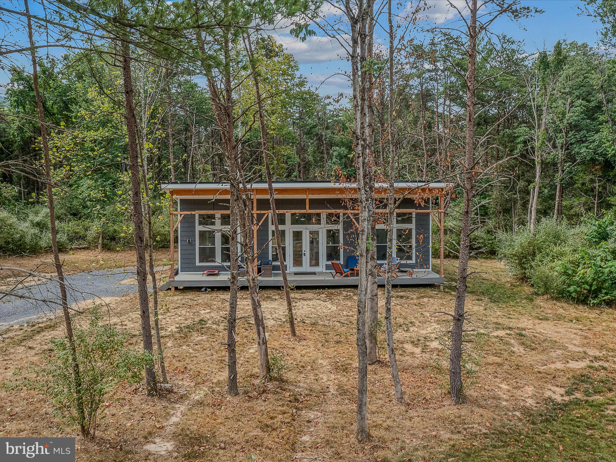 CEDAR POINT EAST - Residential