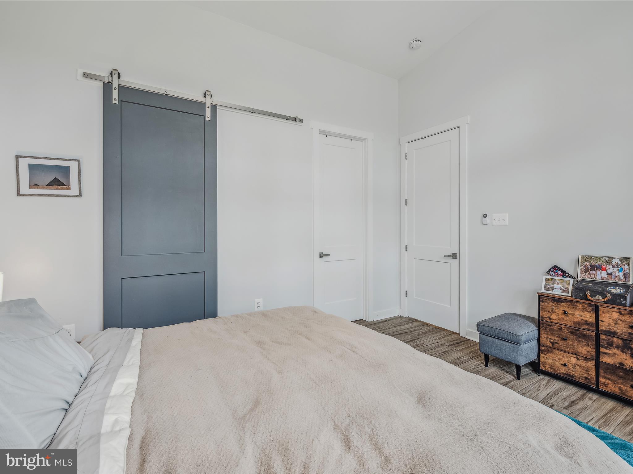 CEDAR POINT EAST - Residential