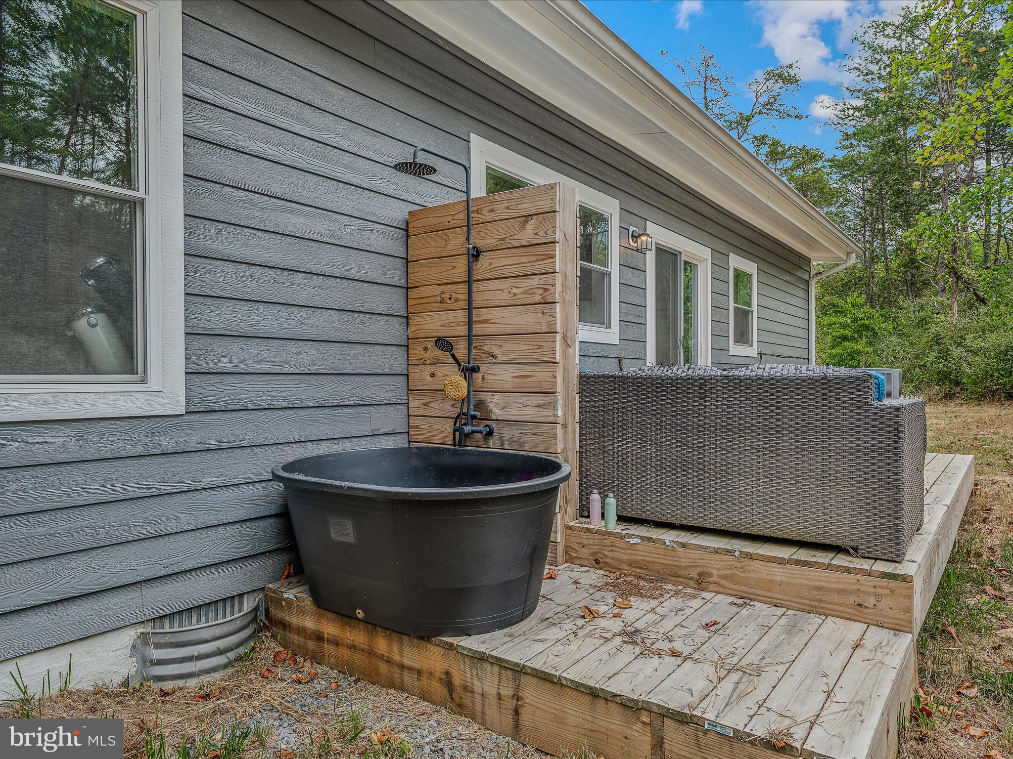 CEDAR POINT EAST - Residential