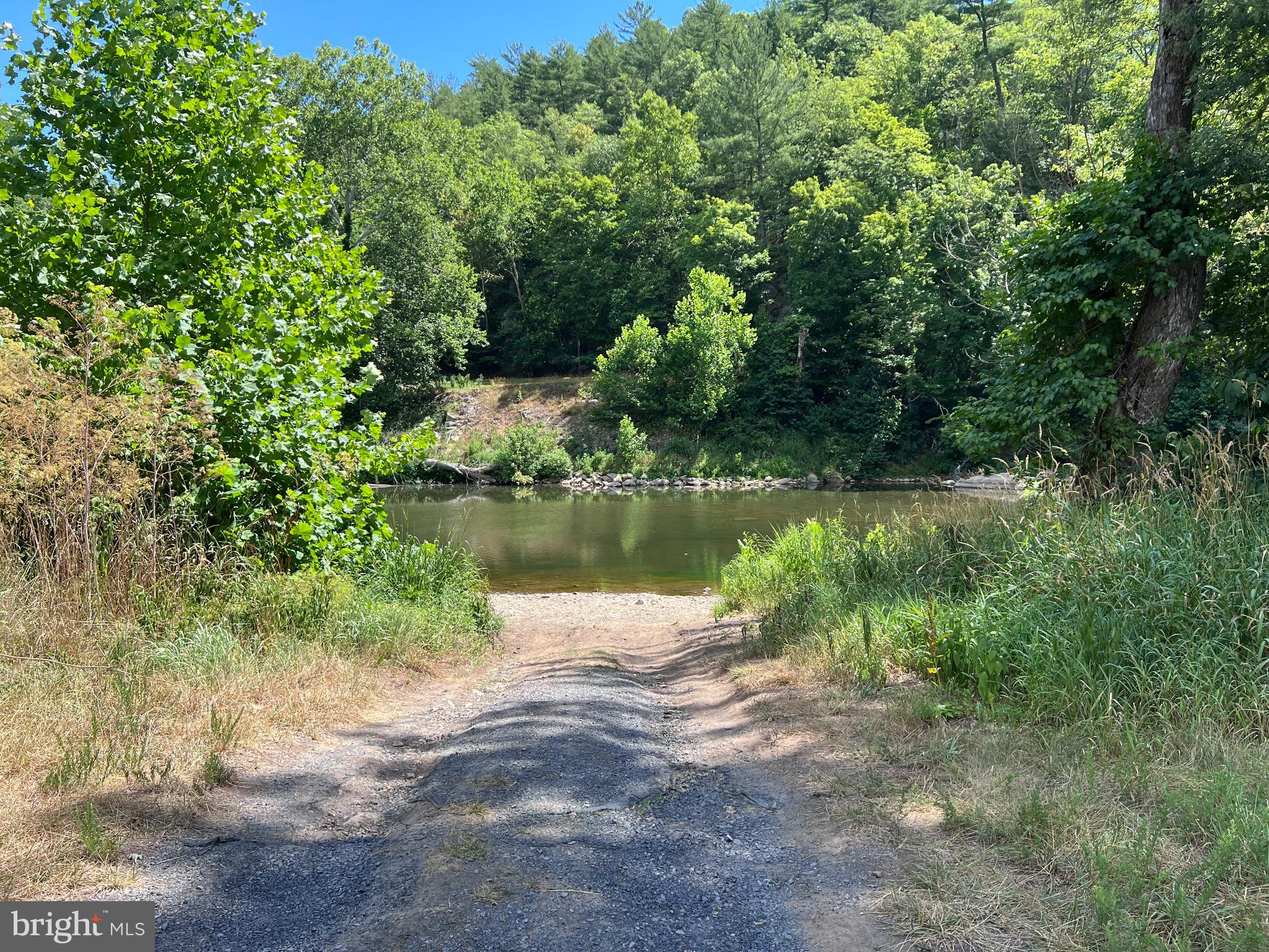 CEDAR POINT EAST - Residential