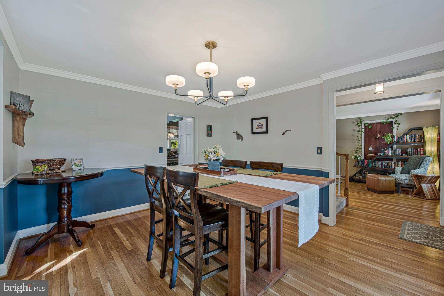 DULANEY MANOR - Residential