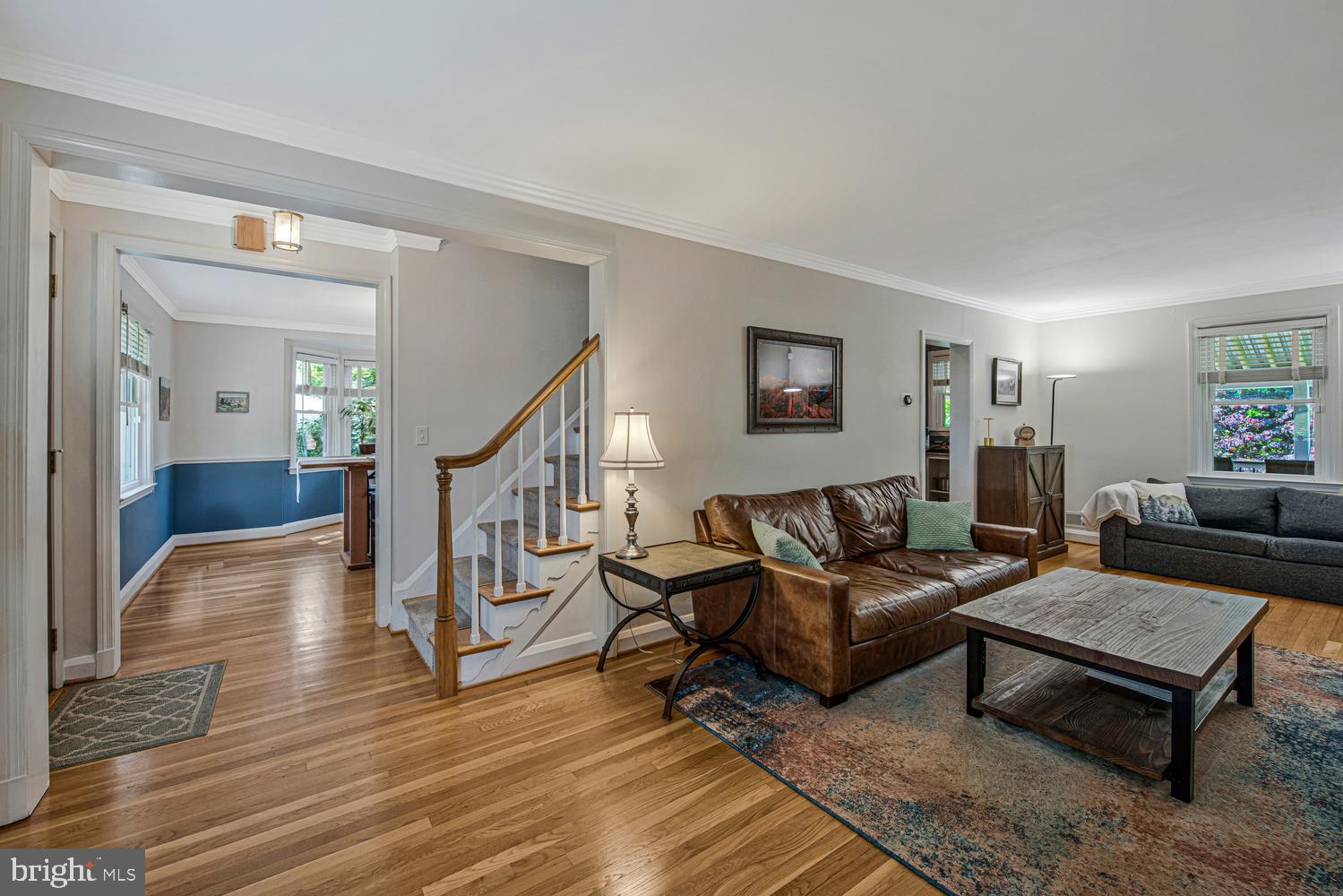 902 LOCUSTVALE ROAD