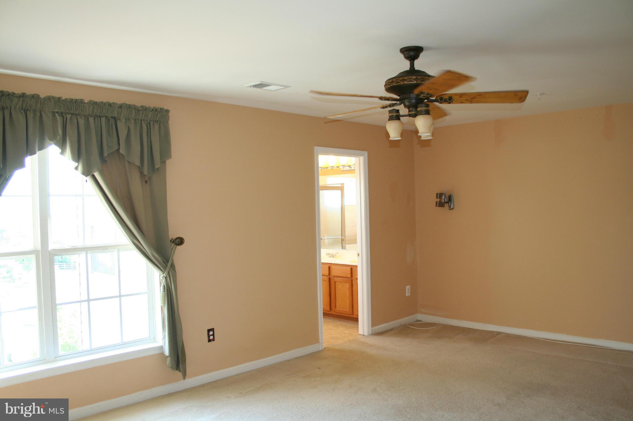 HOYLES MILL VILLAGE - Residential Lease