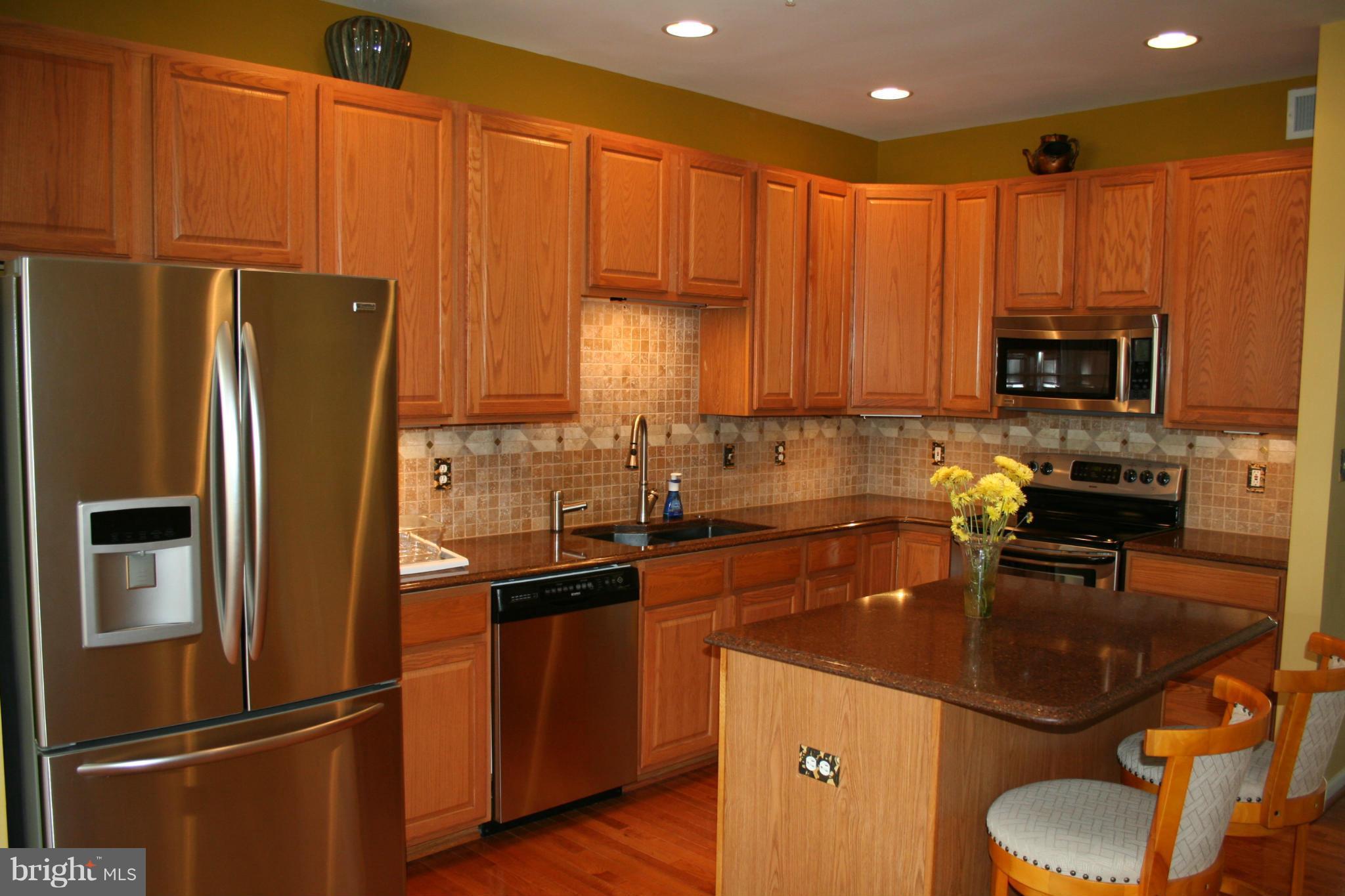 HOYLES MILL VILLAGE - Residential Lease