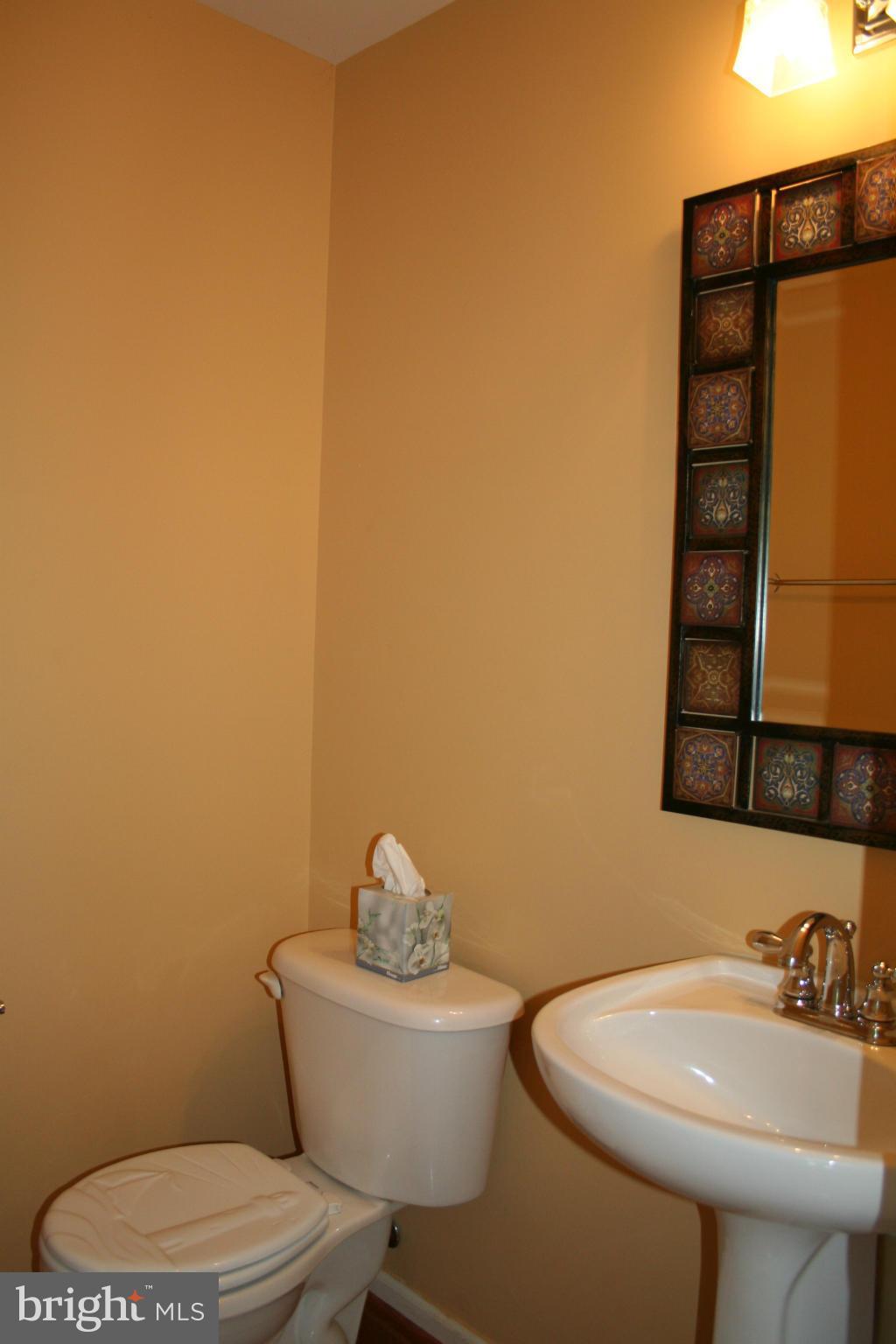 HOYLES MILL VILLAGE - Residential Lease