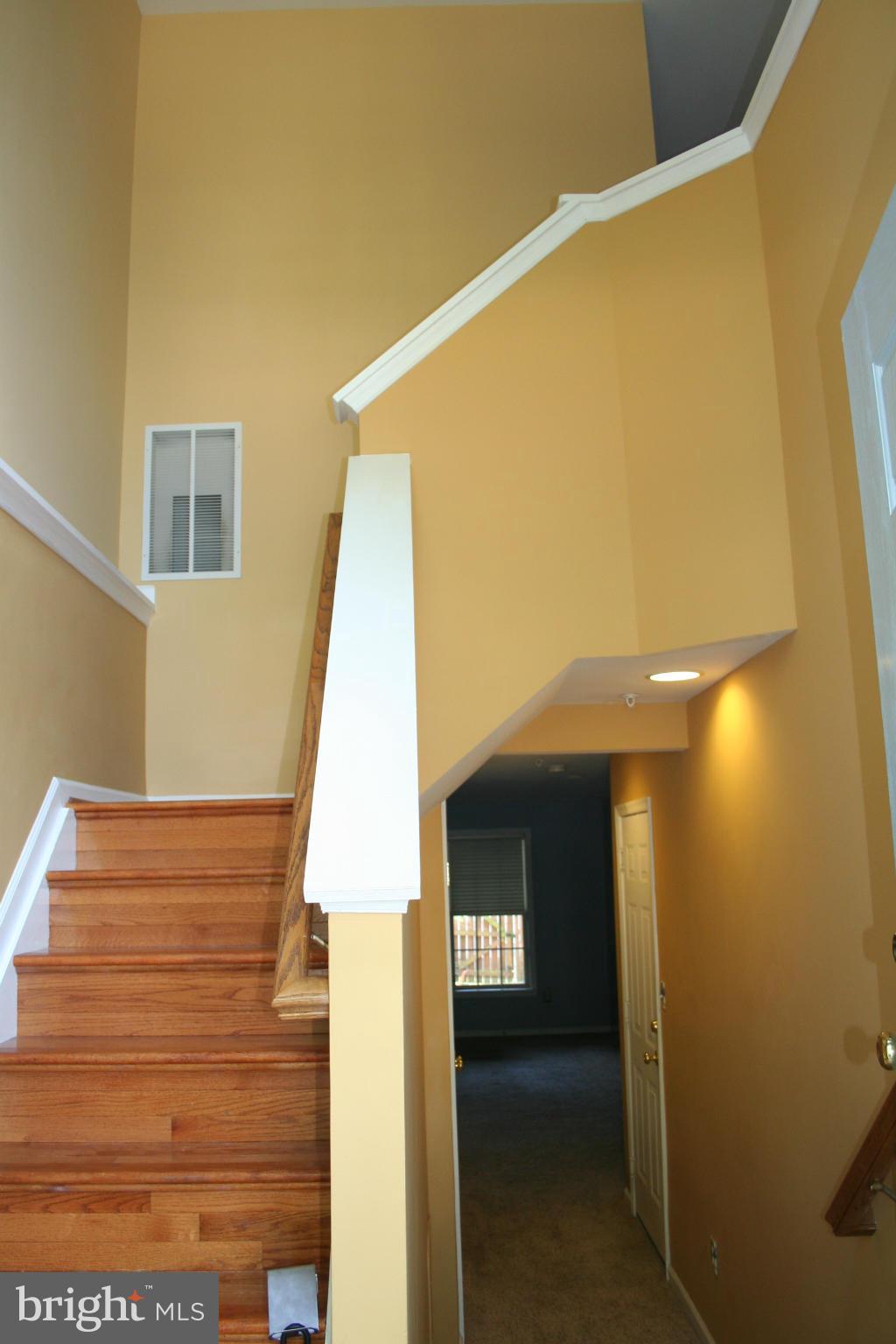 HOYLES MILL VILLAGE - Residential Lease