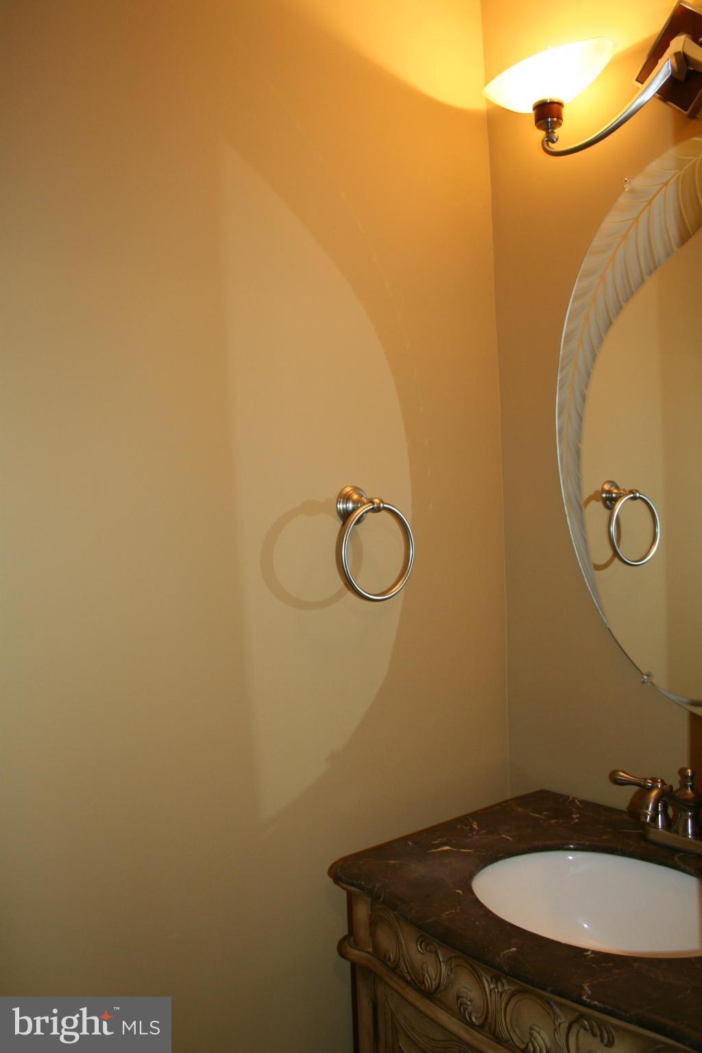 HOYLES MILL VILLAGE - Residential Lease