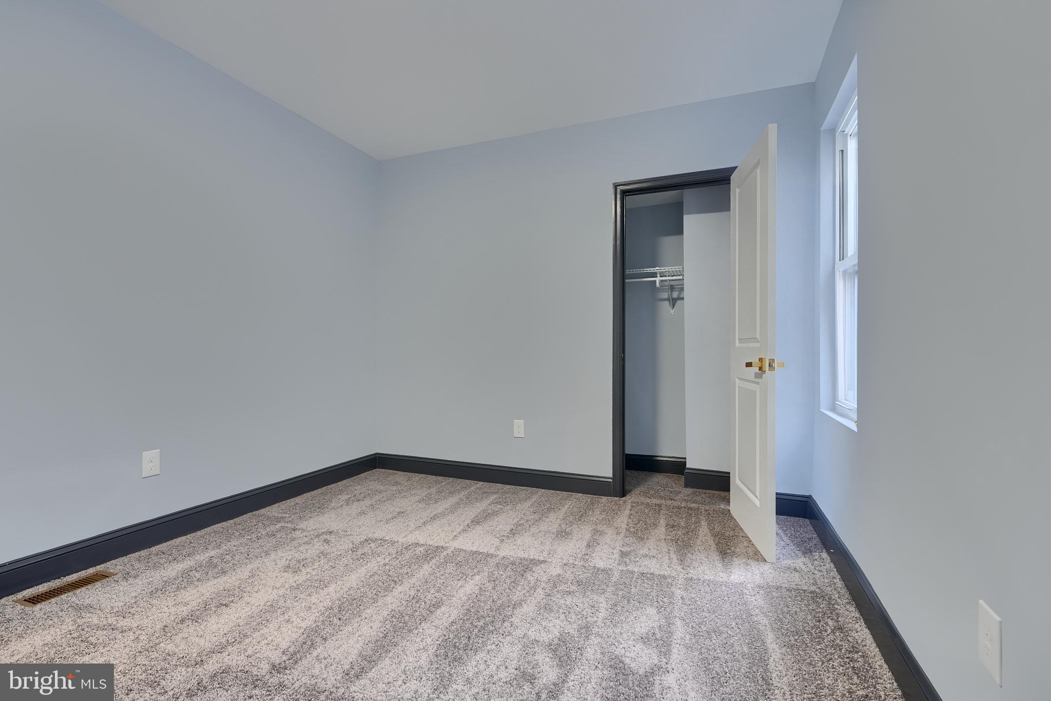 FRANKFORD - Residential