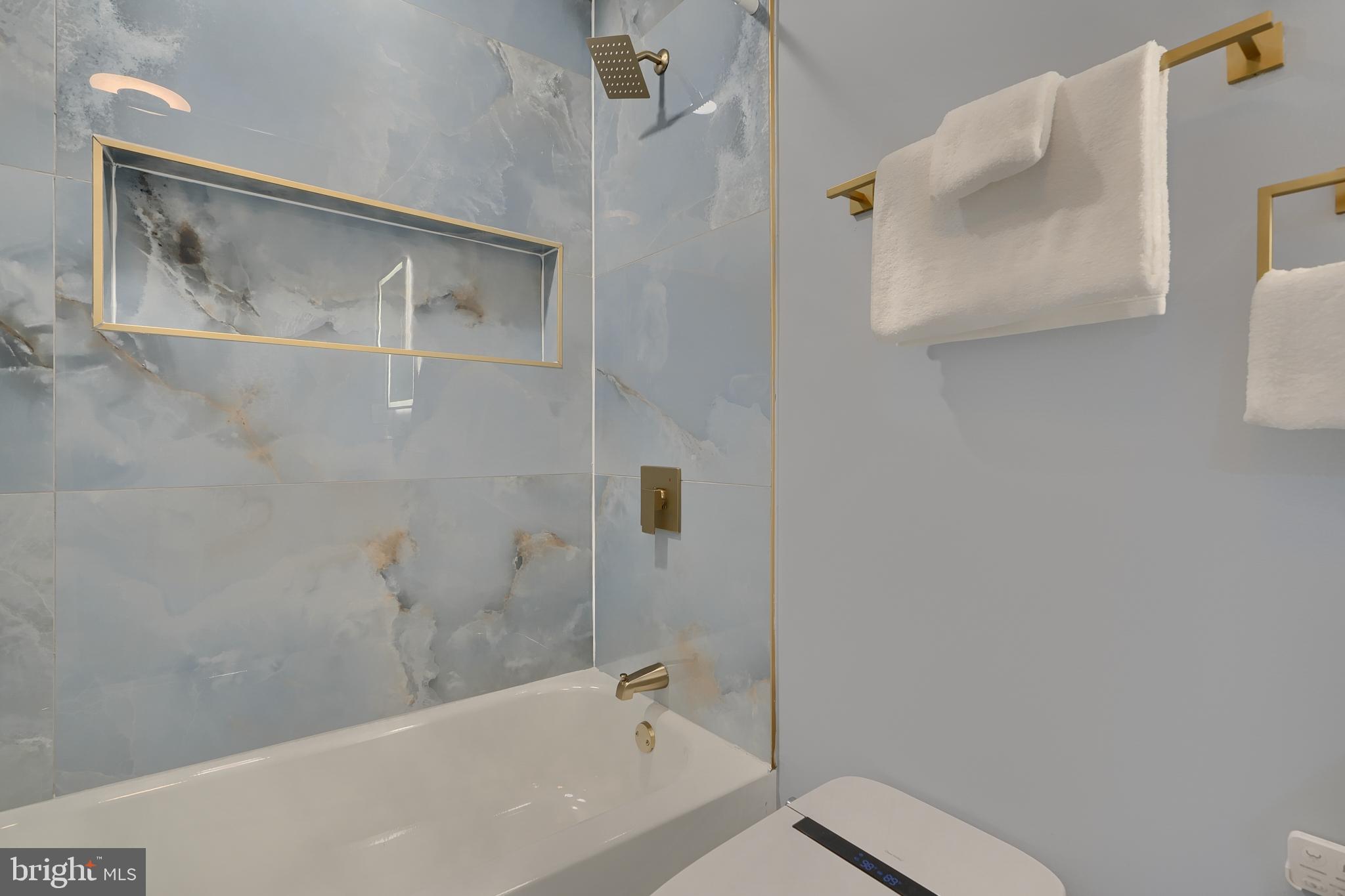 FRANKFORD - Residential