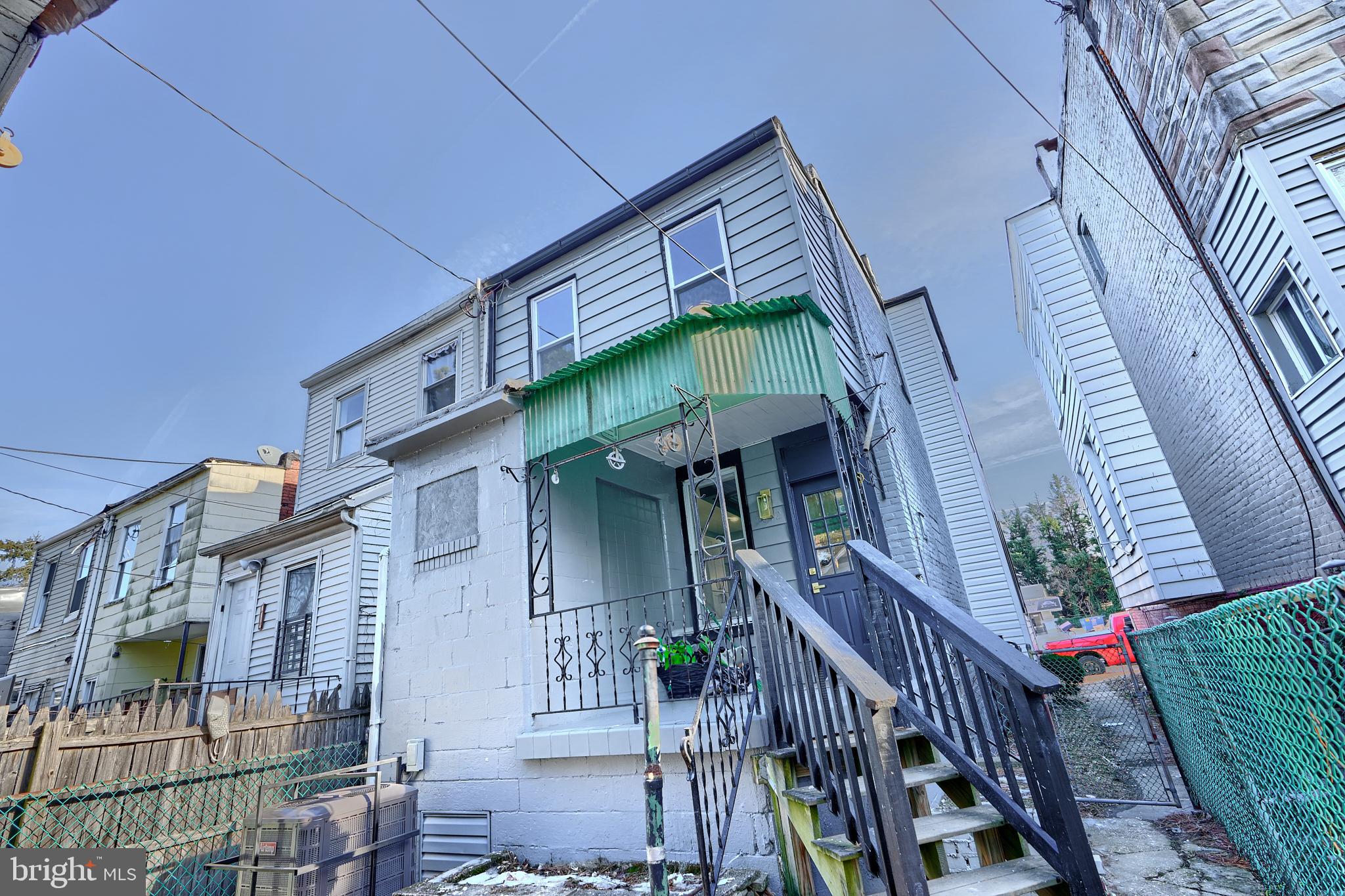 FRANKFORD - Residential