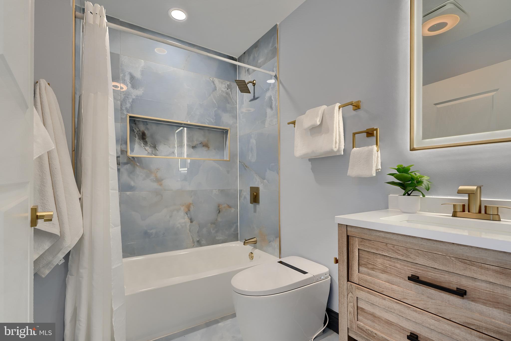 FRANKFORD - Residential