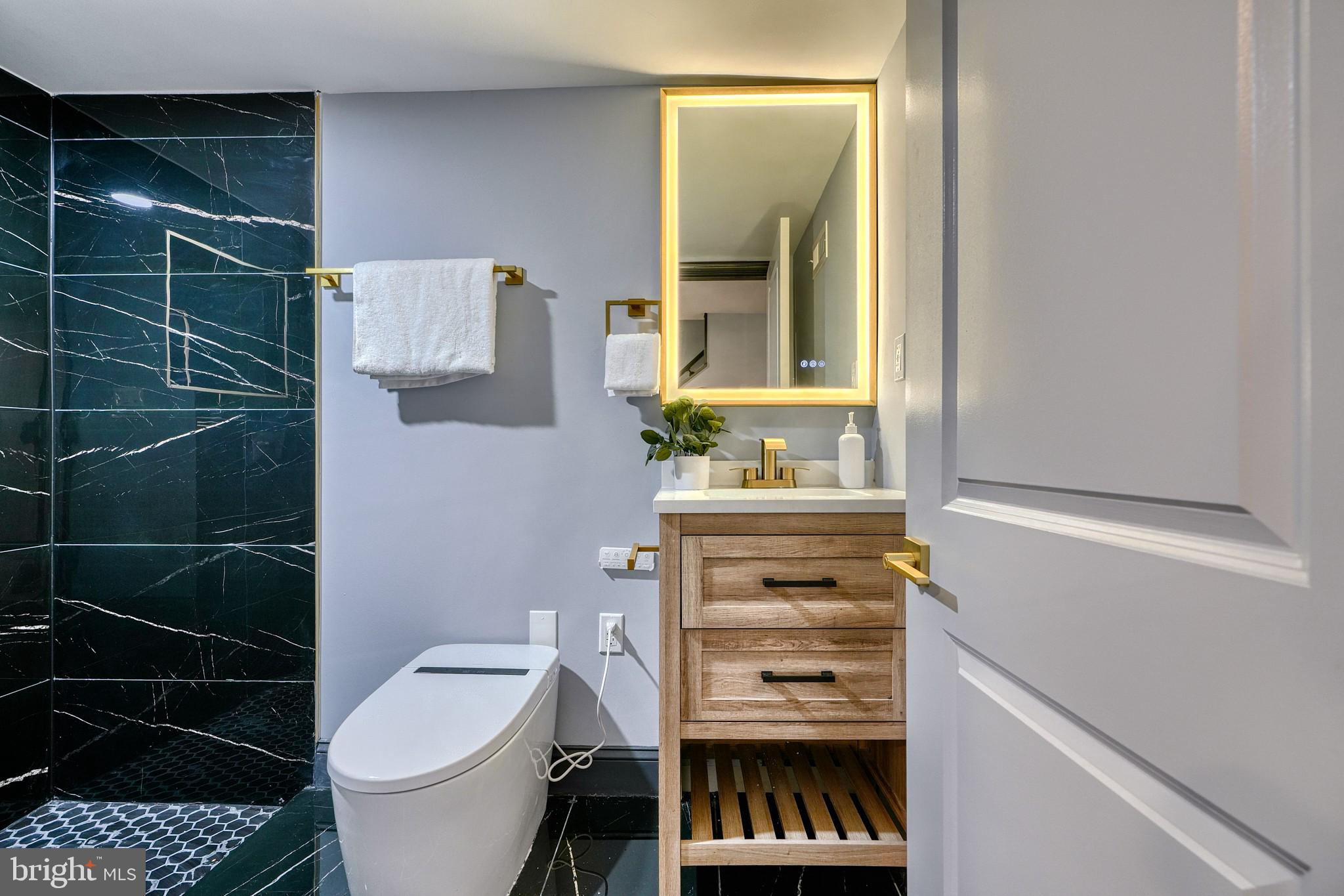 FRANKFORD - Residential