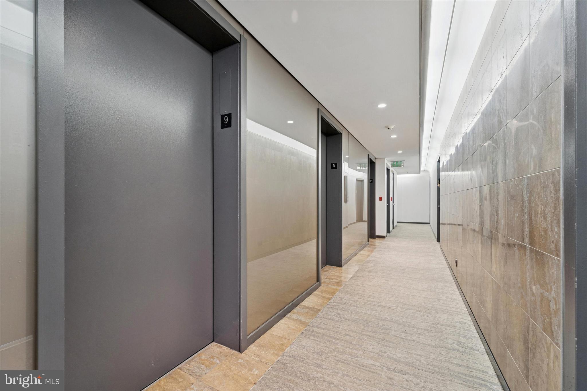 SOCIETY HILL - Residential