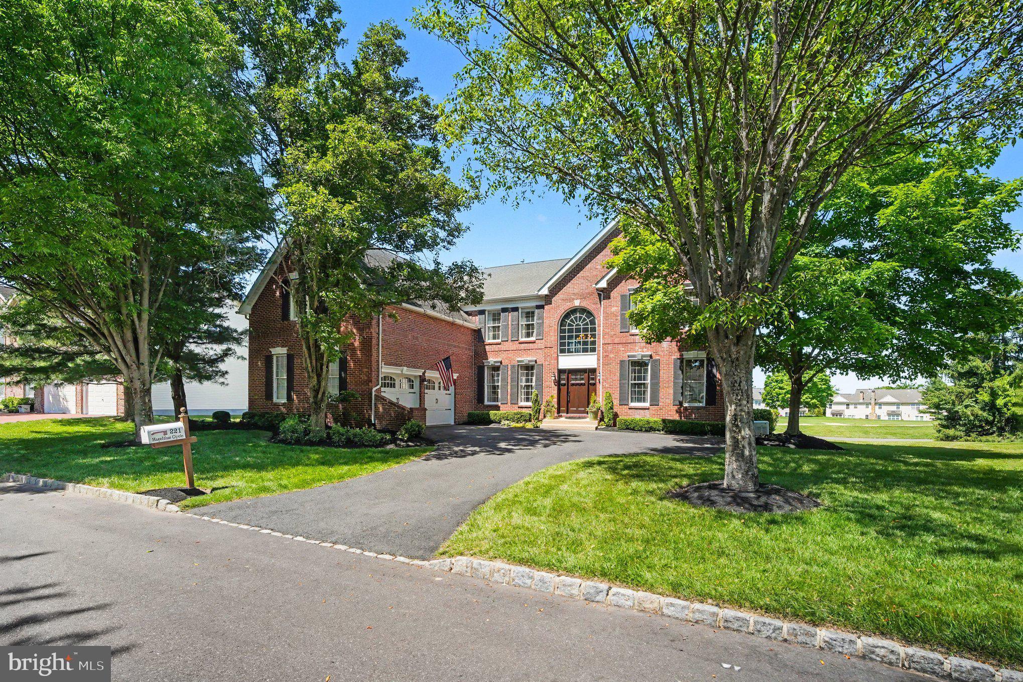 221 HAZELTINE CIRCLE