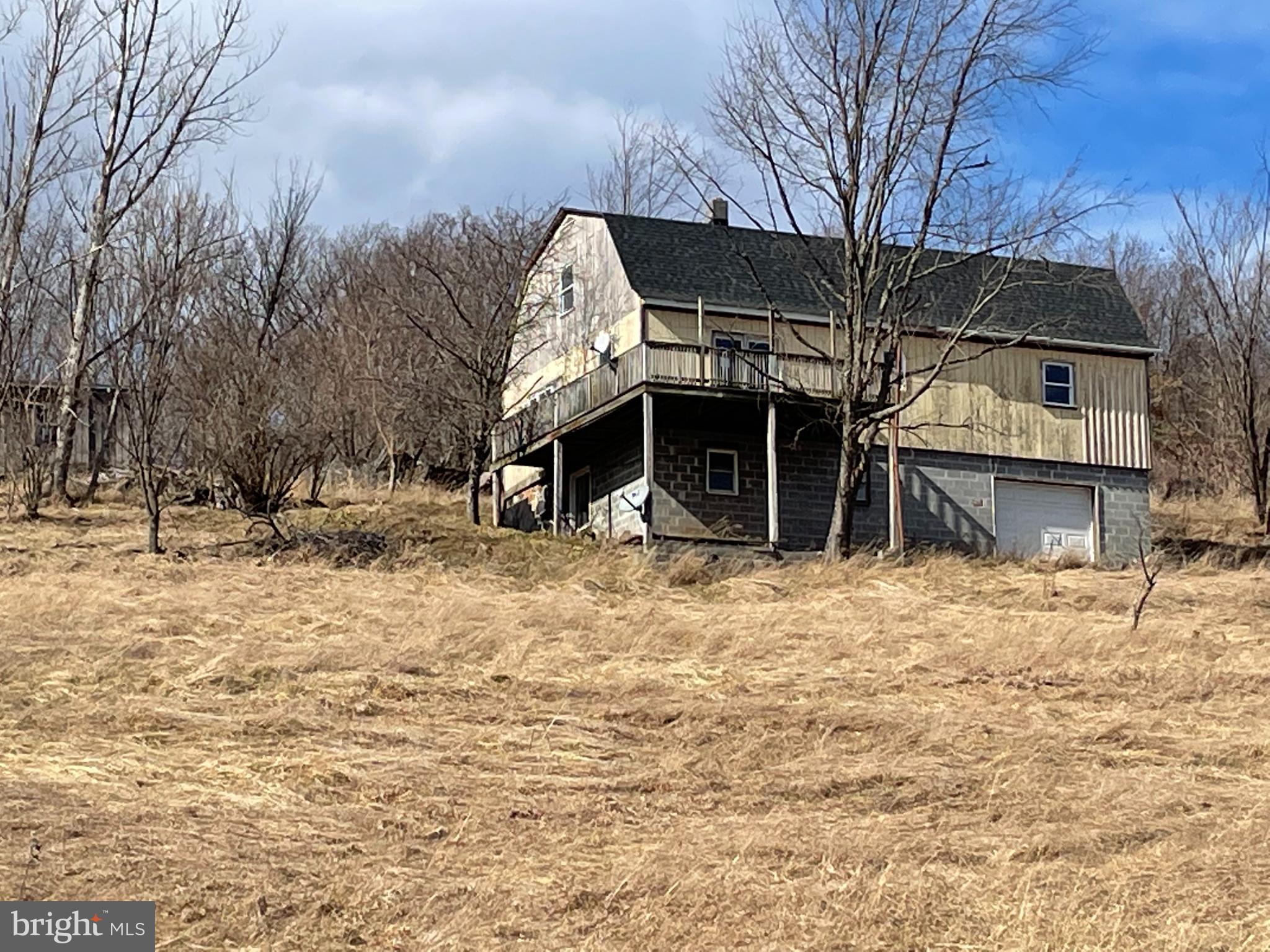 ROMNEY FRUIT RANCHES - Residential