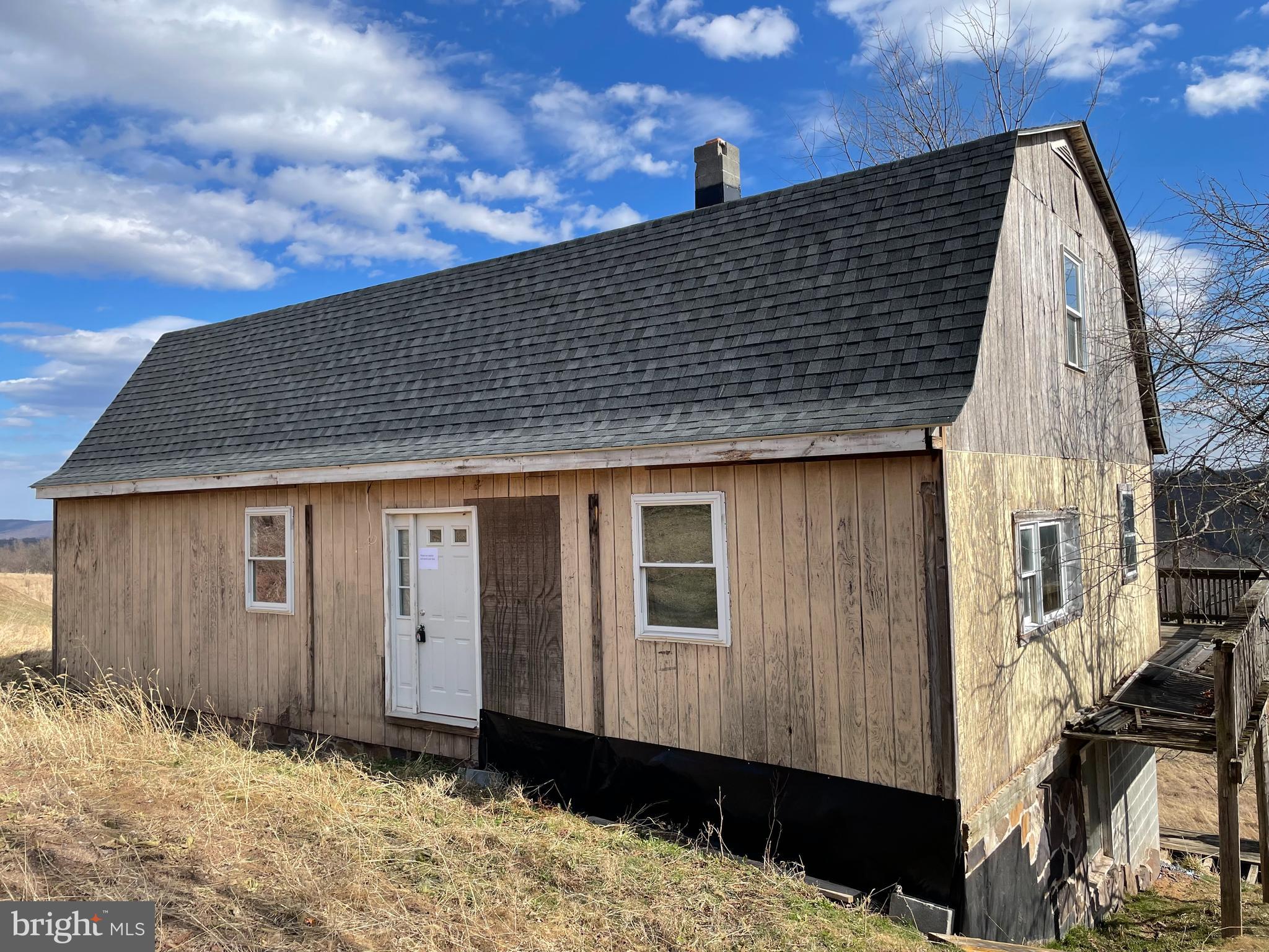 ROMNEY FRUIT RANCHES - Residential