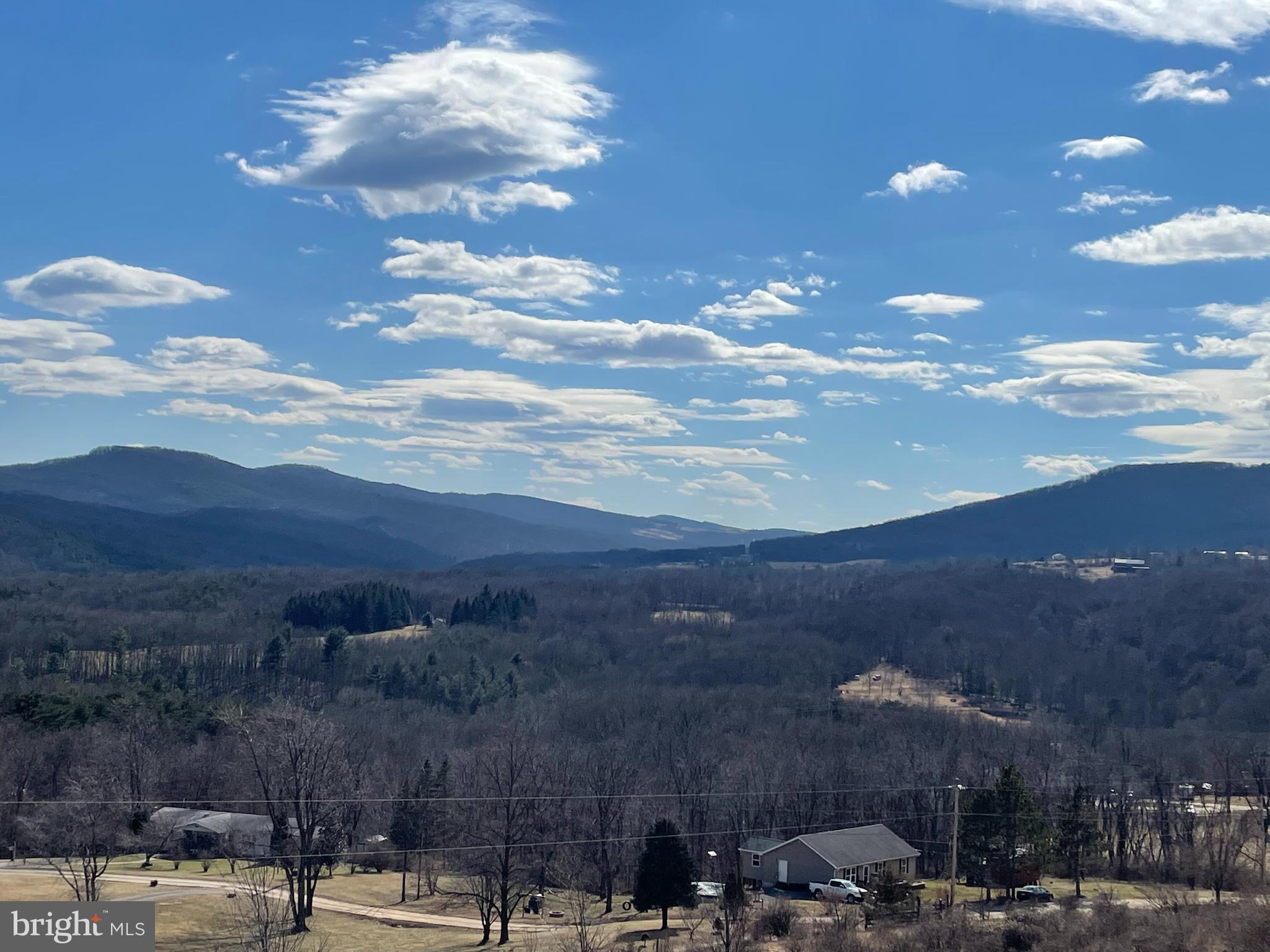 ROMNEY FRUIT RANCHES - Residential