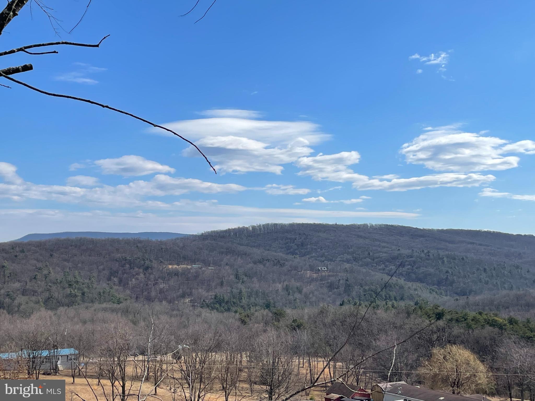 ROMNEY FRUIT RANCHES - Residential