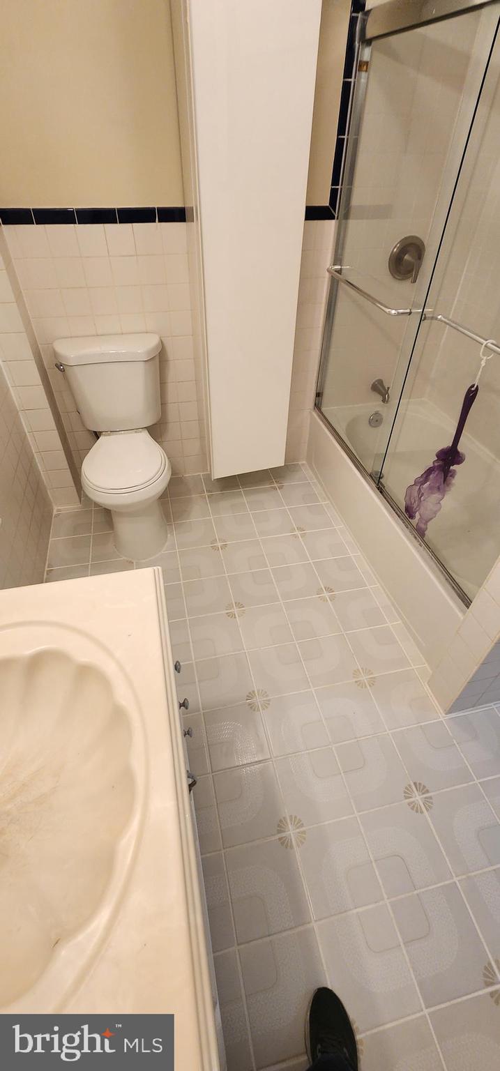 PHILADELPHIA - Residential