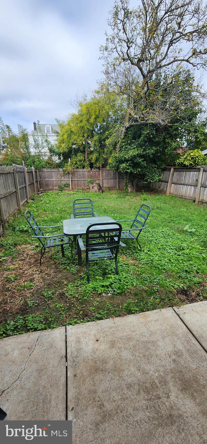 PHILADELPHIA - Residential