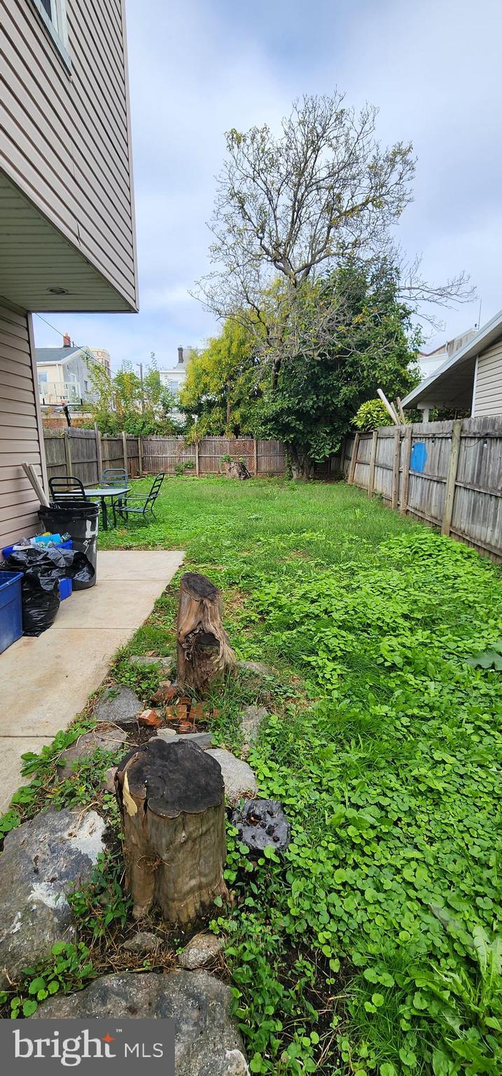 PHILADELPHIA - Residential