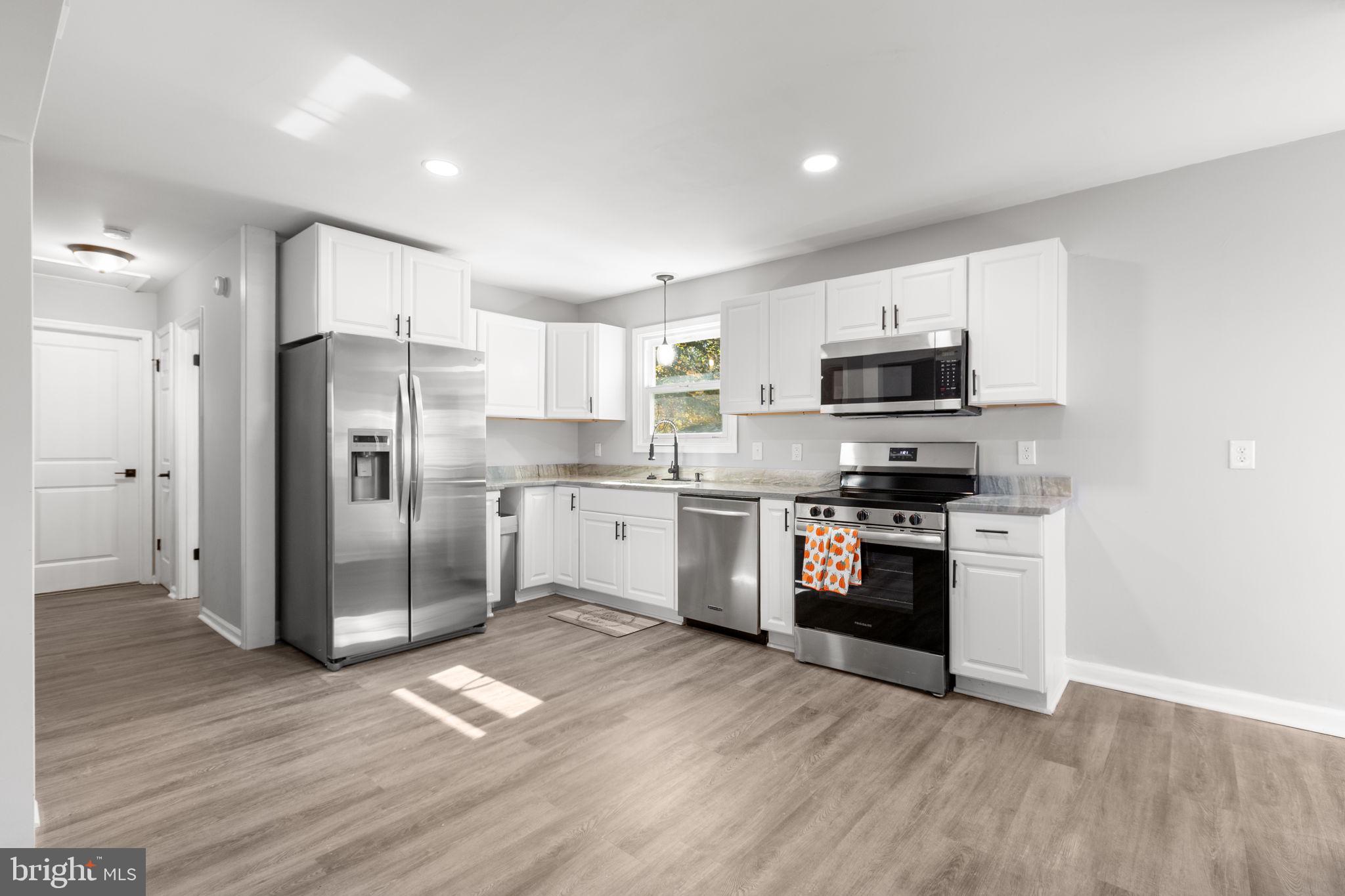 CAMPBELL CREEK VILLAGE - Residential