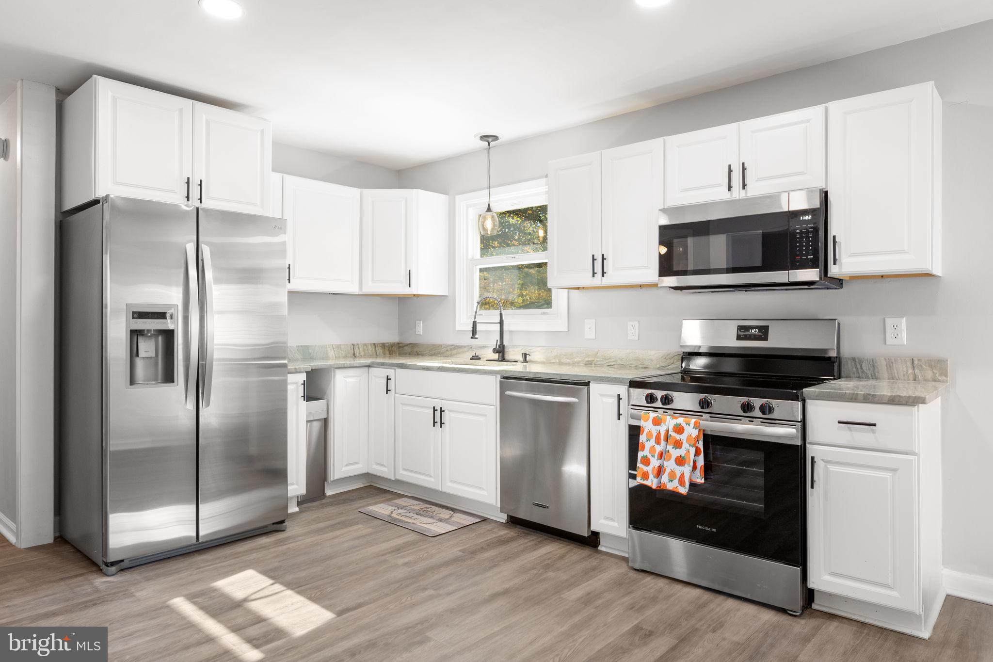 CAMPBELL CREEK VILLAGE - Residential