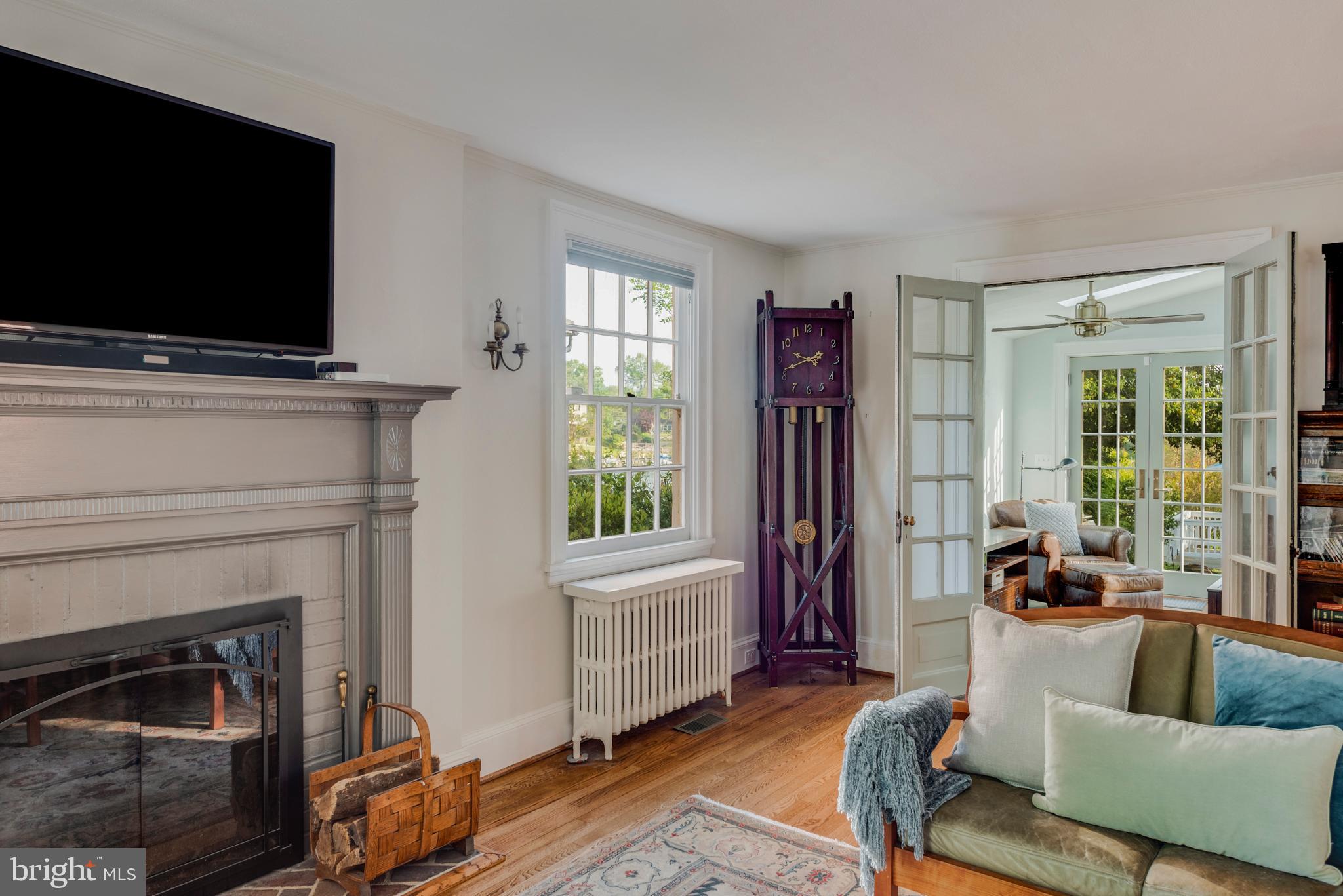 HISTORIC DISTRICT - Residential