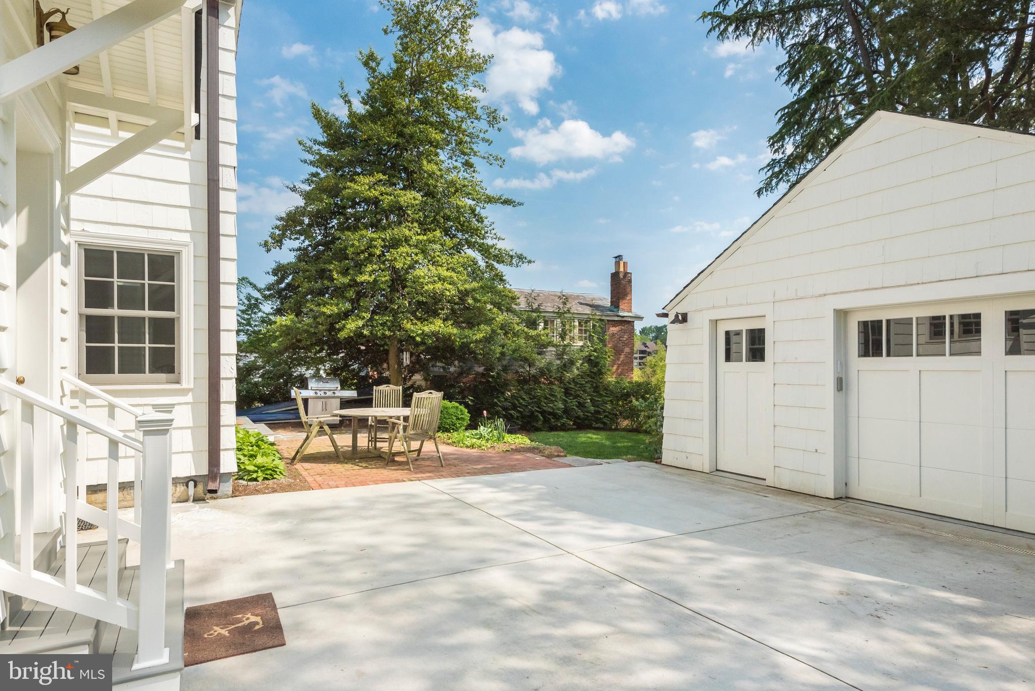 HISTORIC DISTRICT - Residential