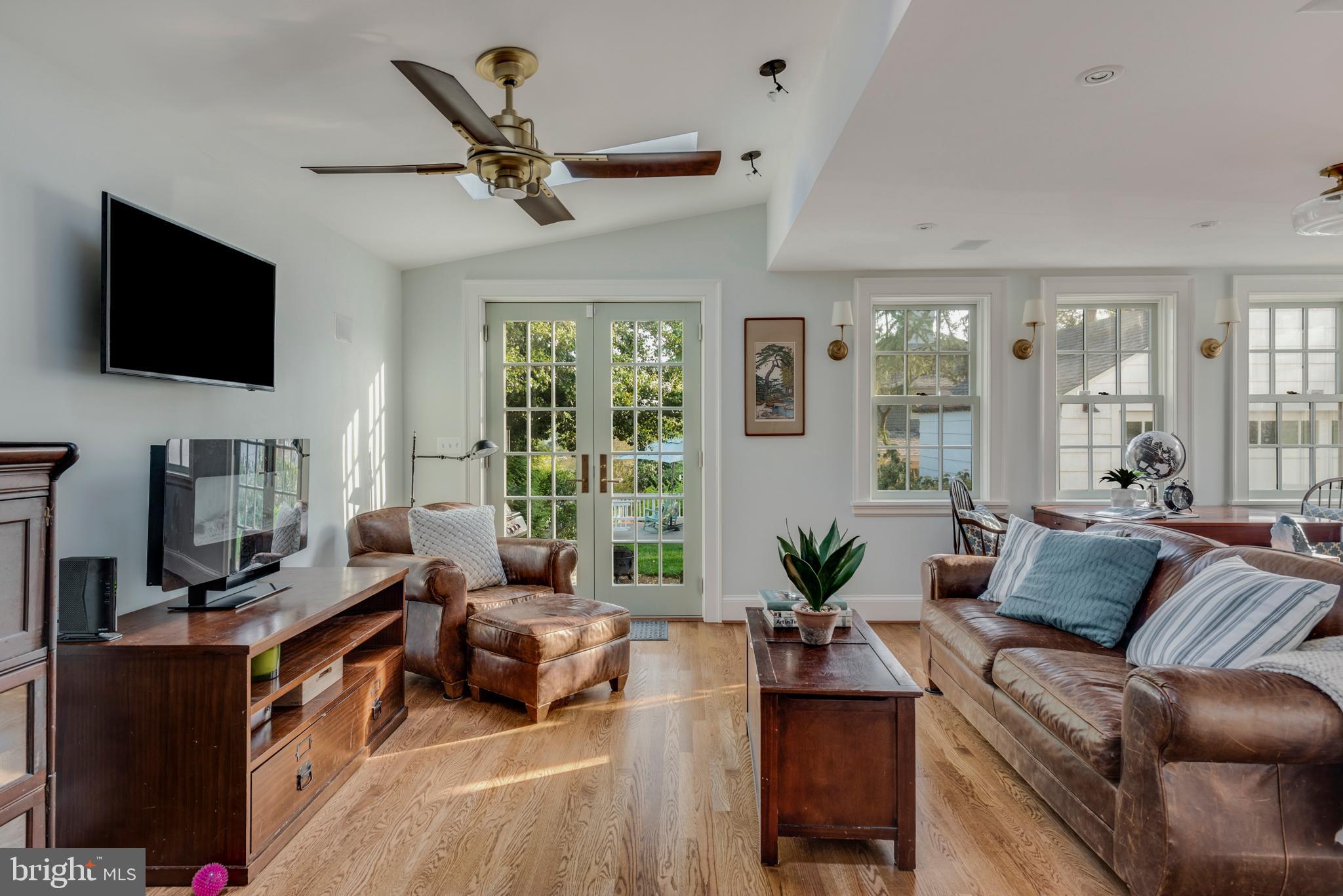 HISTORIC DISTRICT - Residential