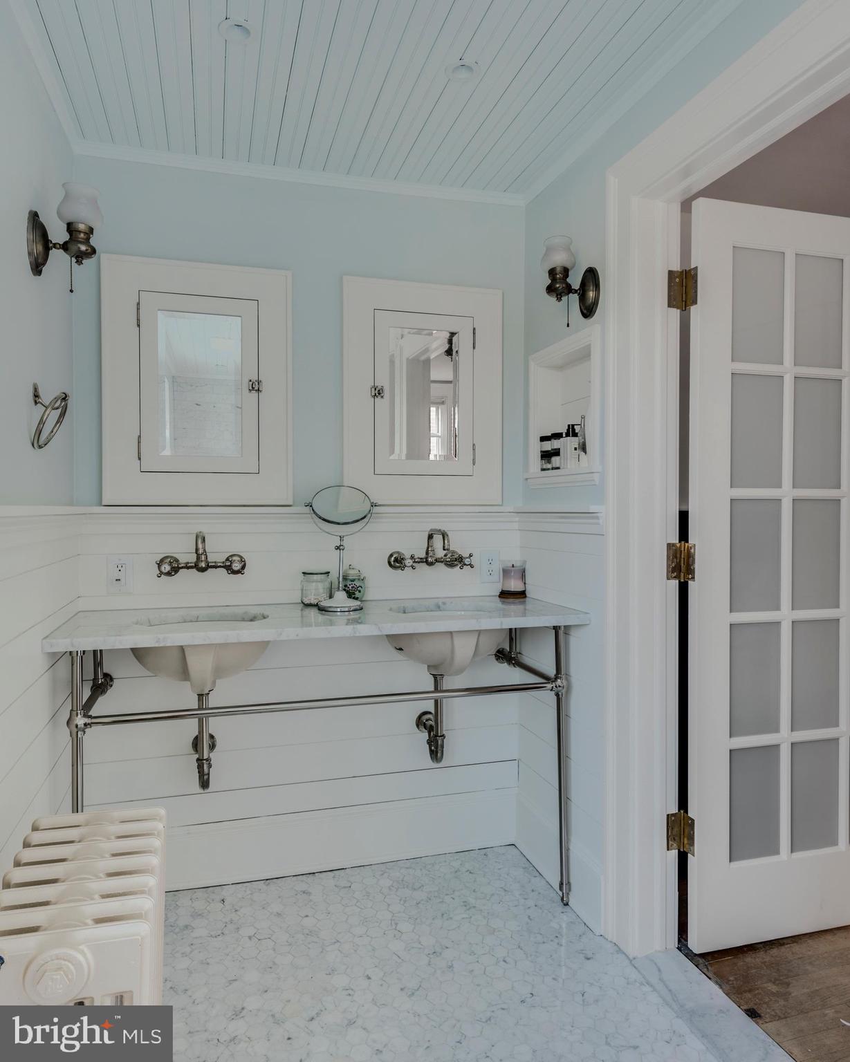 HISTORIC DISTRICT - Residential