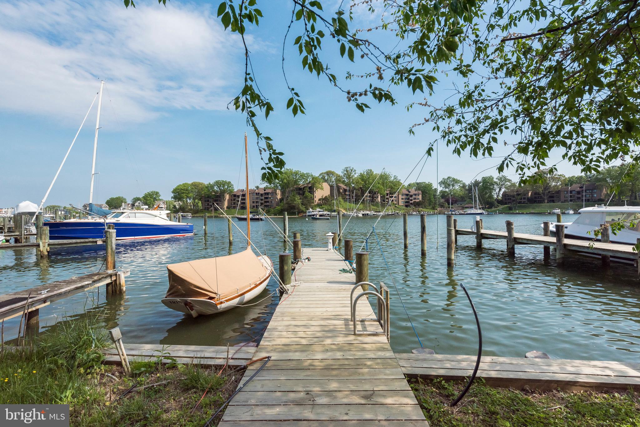 HISTORIC DISTRICT - Residential