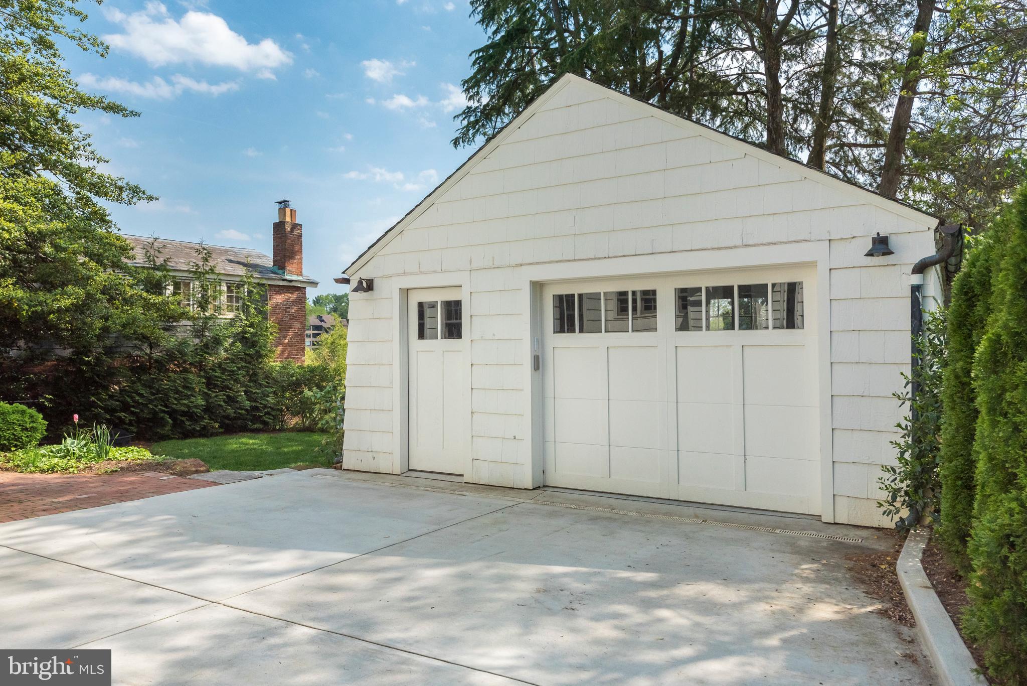 HISTORIC DISTRICT - Residential