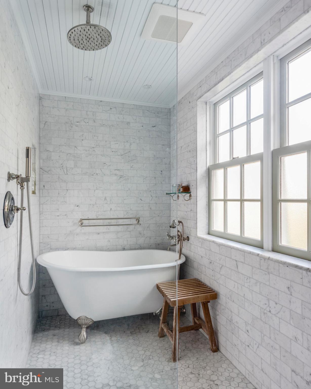 HISTORIC DISTRICT - Residential