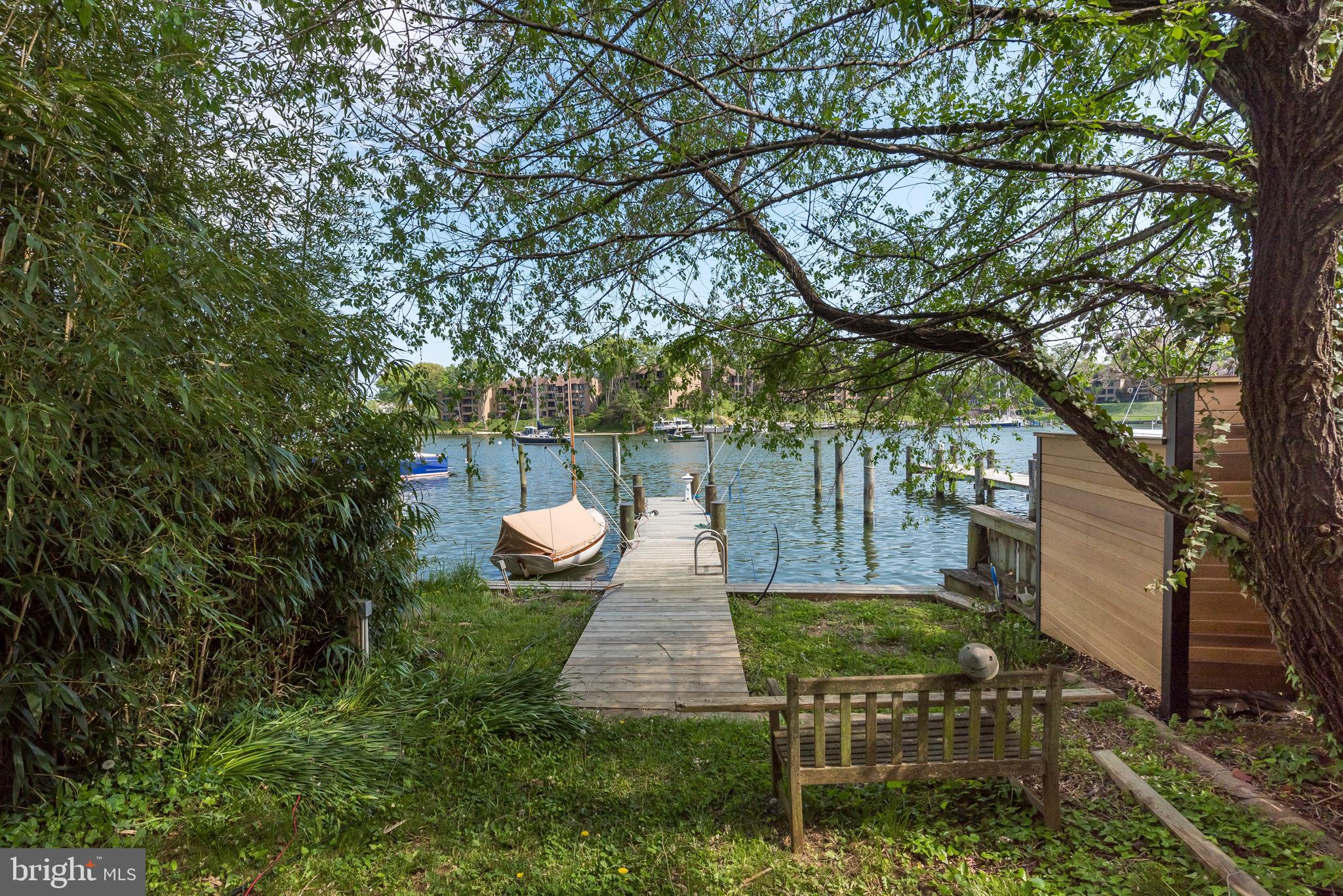 HISTORIC DISTRICT - Residential