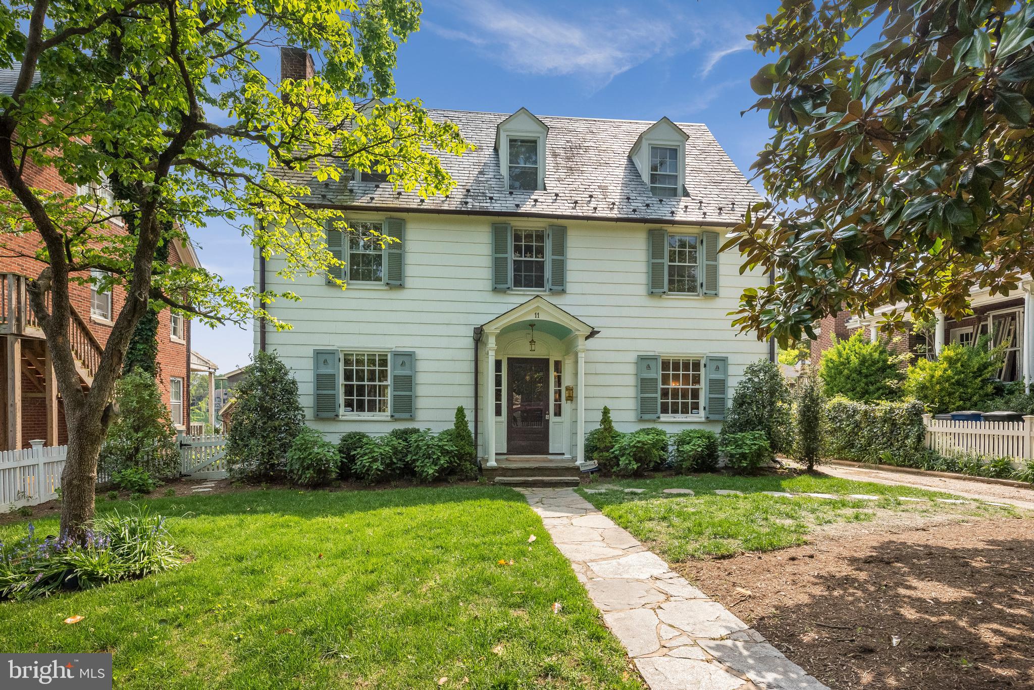 HISTORIC DISTRICT - Residential